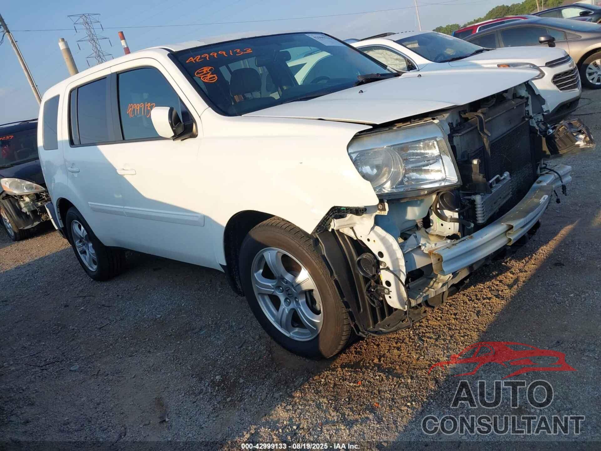 HONDA PILOT 2015 - 5FNYF4H68FB050883