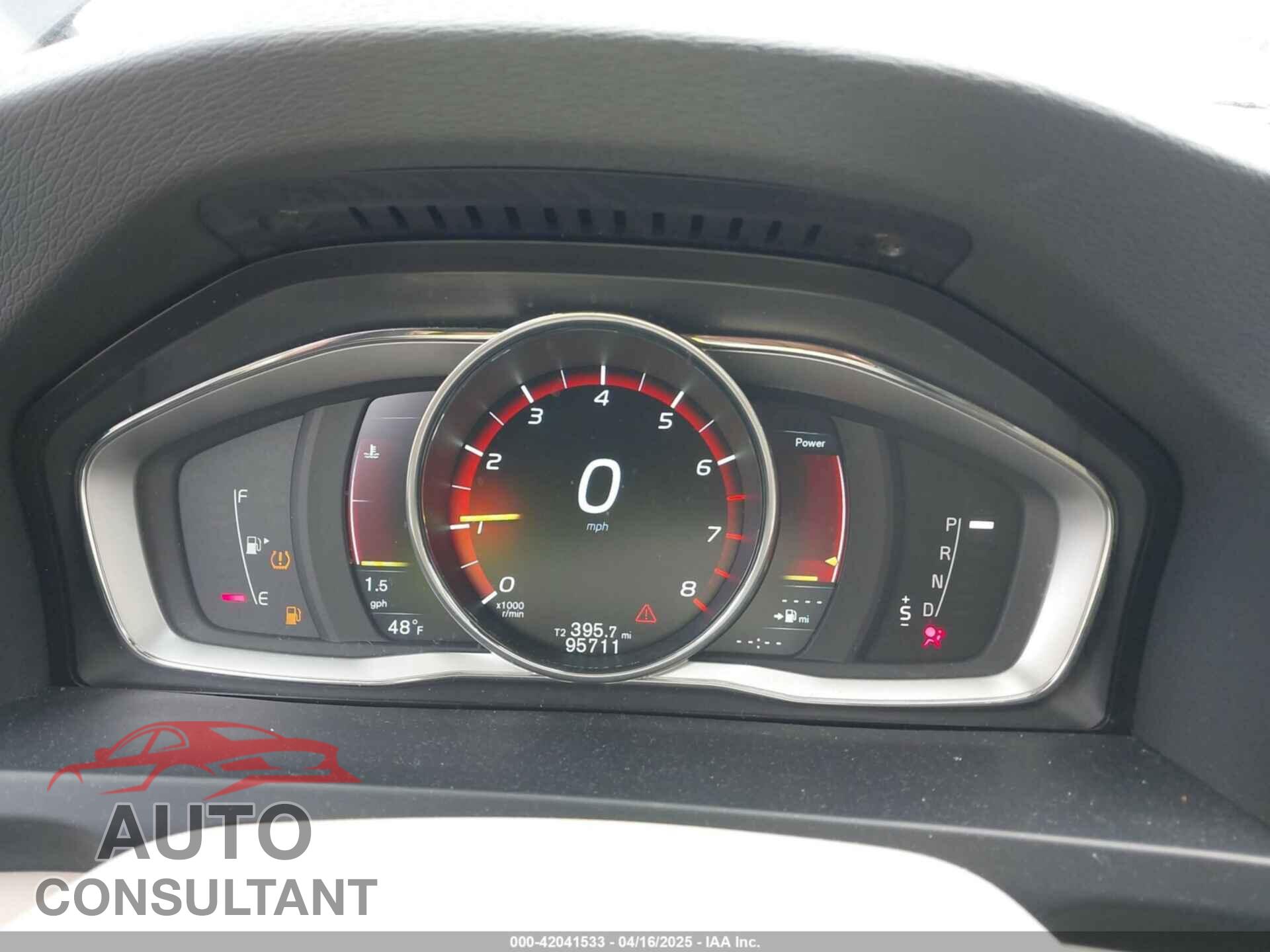 VOLVO S60 2015 - YV1612TK1F2359574