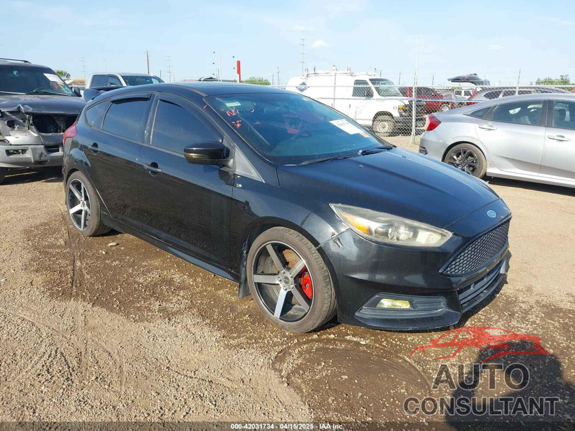FORD FOCUS ST 2015 - 1FADP3L92FL220410