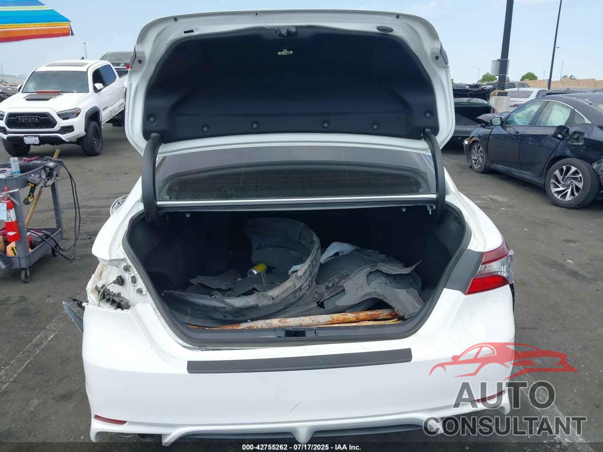 TOYOTA CAMRY 2022 - 4T1G31AK6NU580426