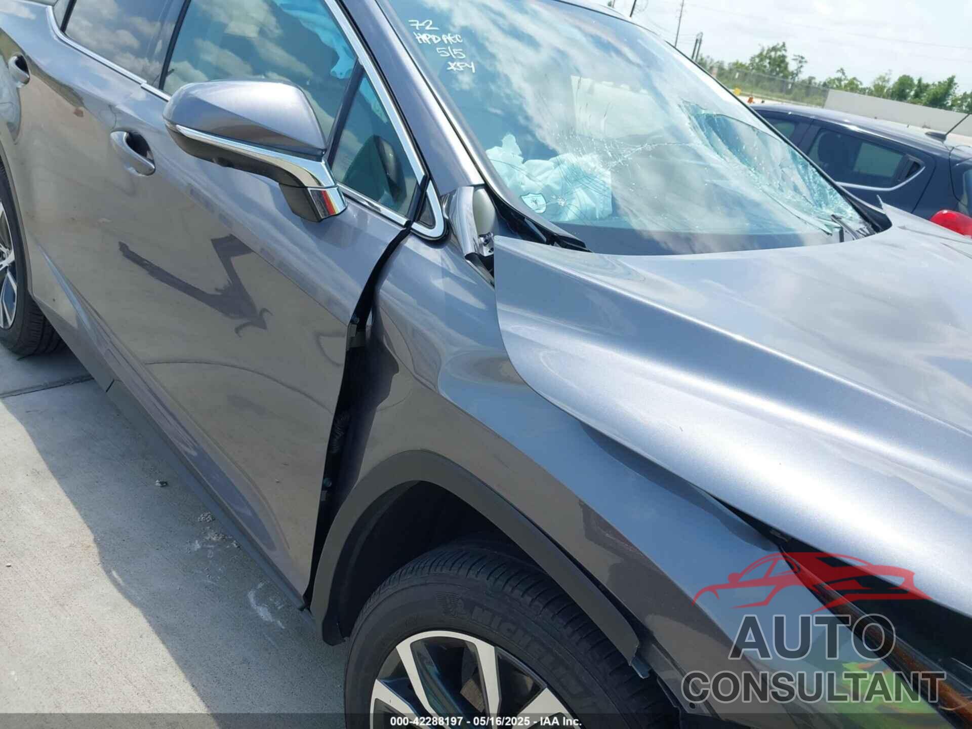 LEXUS RX 350 2022 - 2T2HZMAA6NC240640