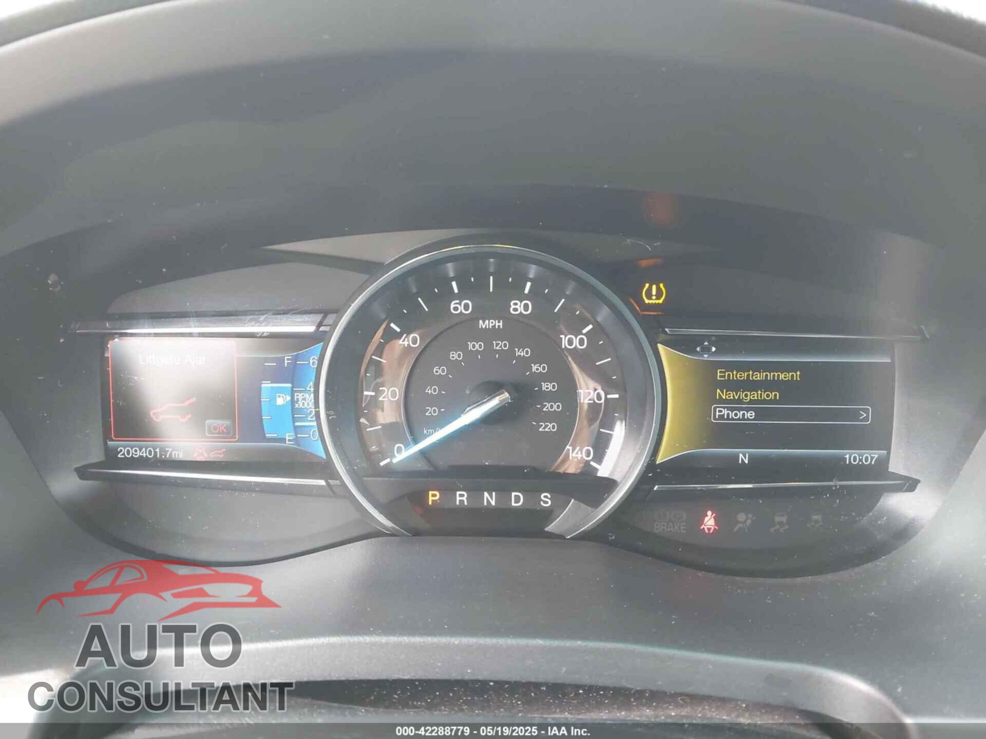 FORD EXPLORER 2017 - 1FM5K8D80HGA02103