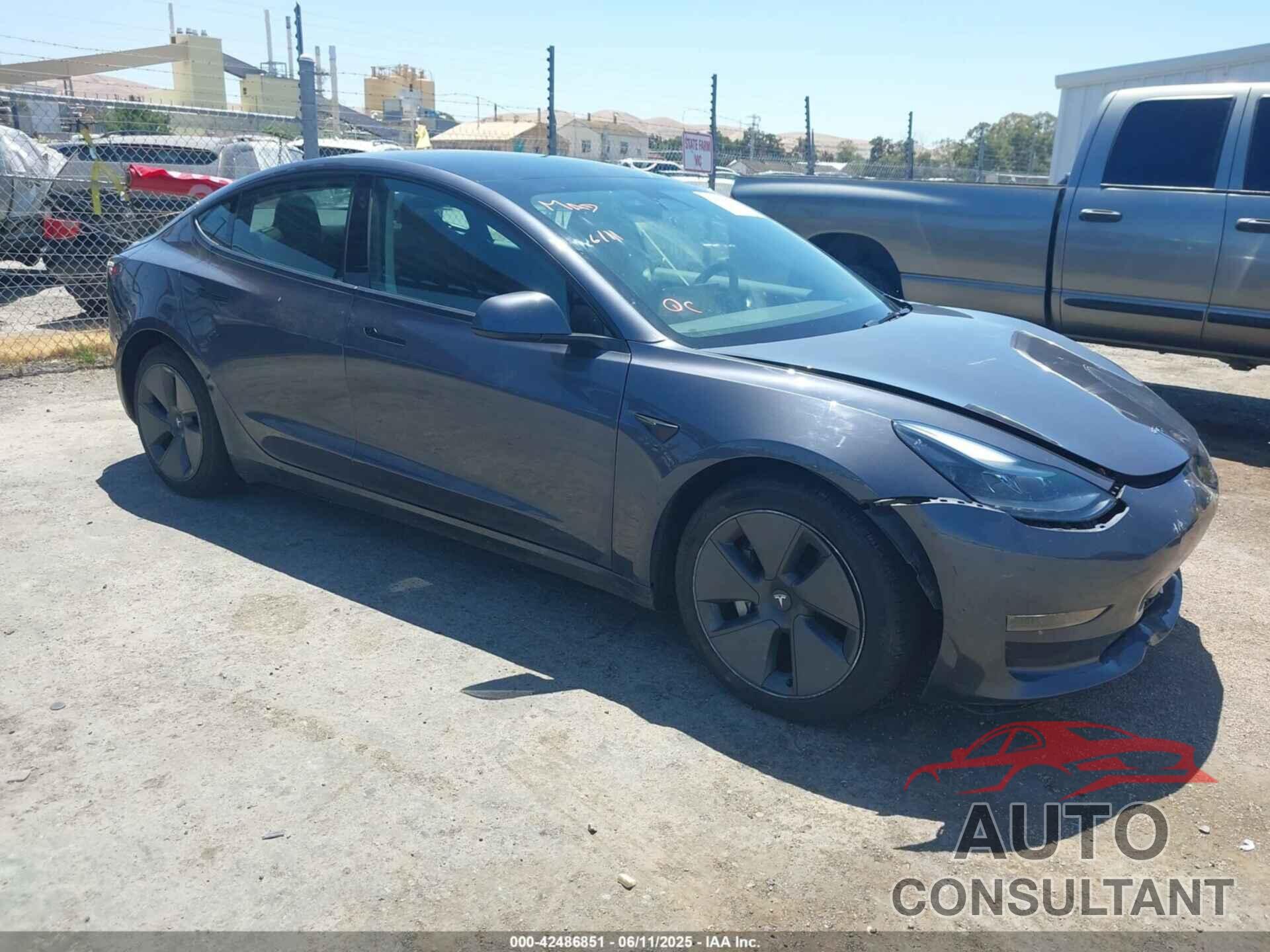 TESLA MODEL 3 2023 - 5YJ3E1EA2PF639384