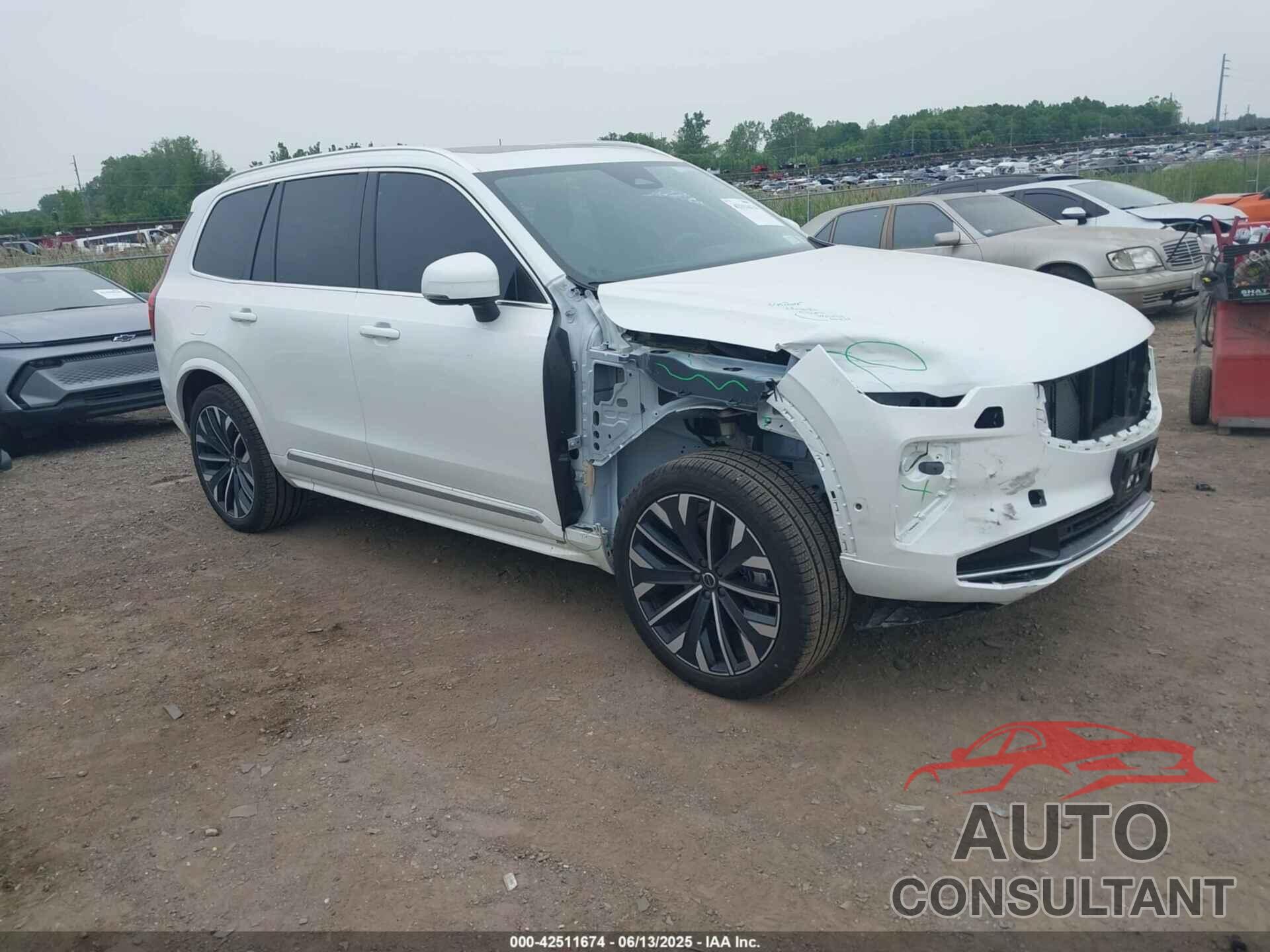 VOLVO XC90 2025 - YV4M12PB3S1369804