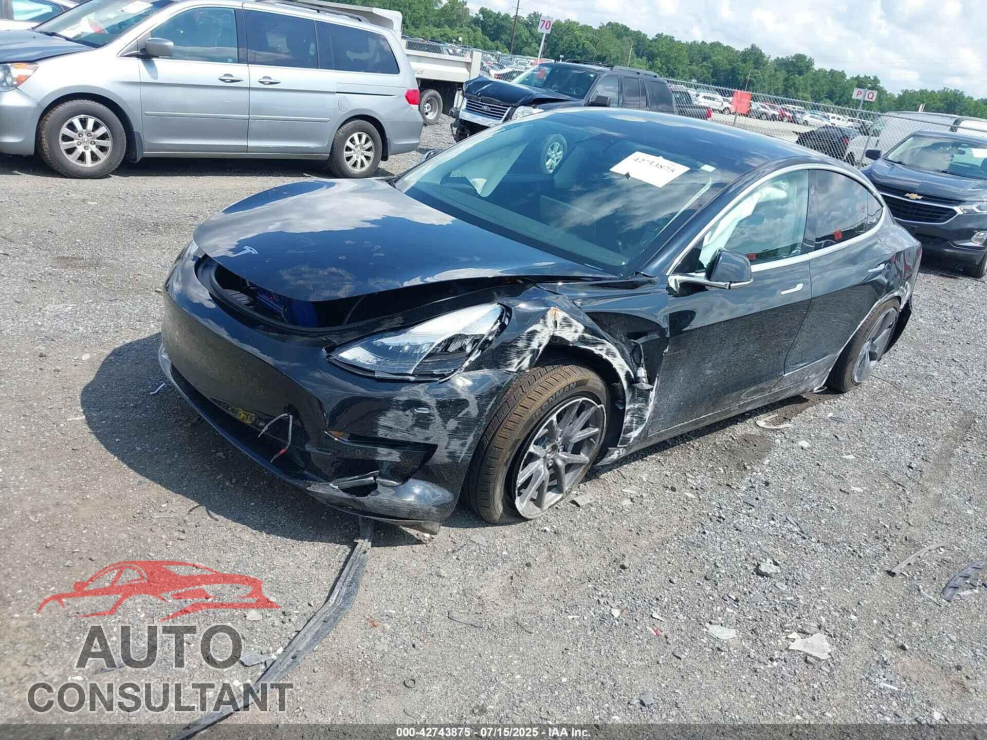 TESLA MODEL 3 2019 - 5YJ3E1EB5KF418072