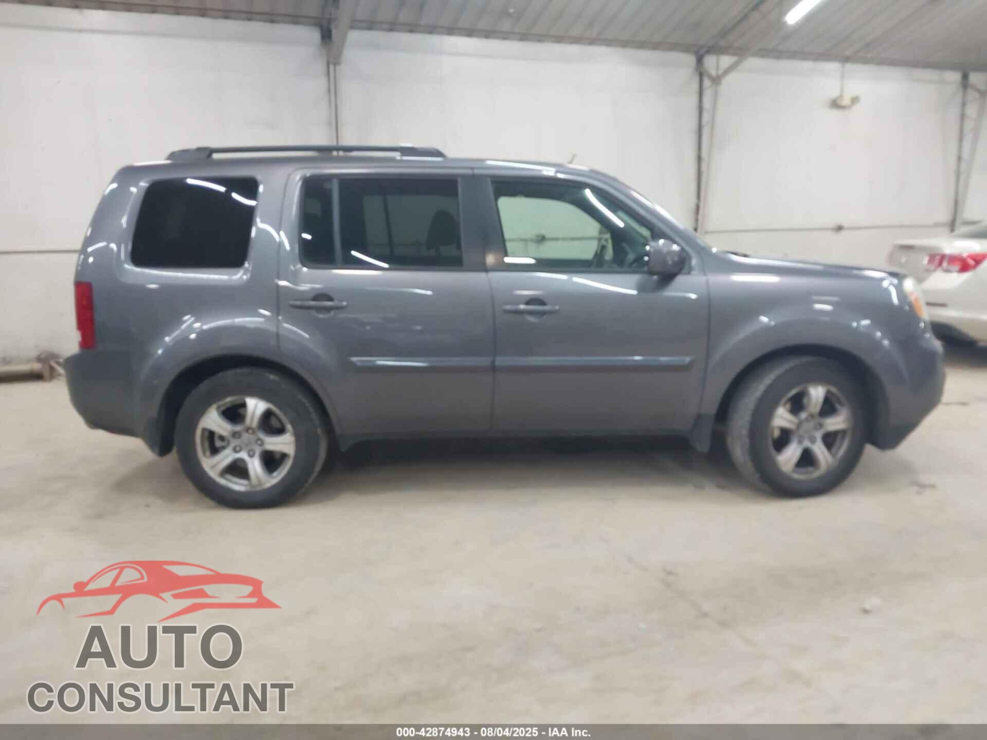 HONDA PILOT 2014 - 5FNYF4H52EB024950