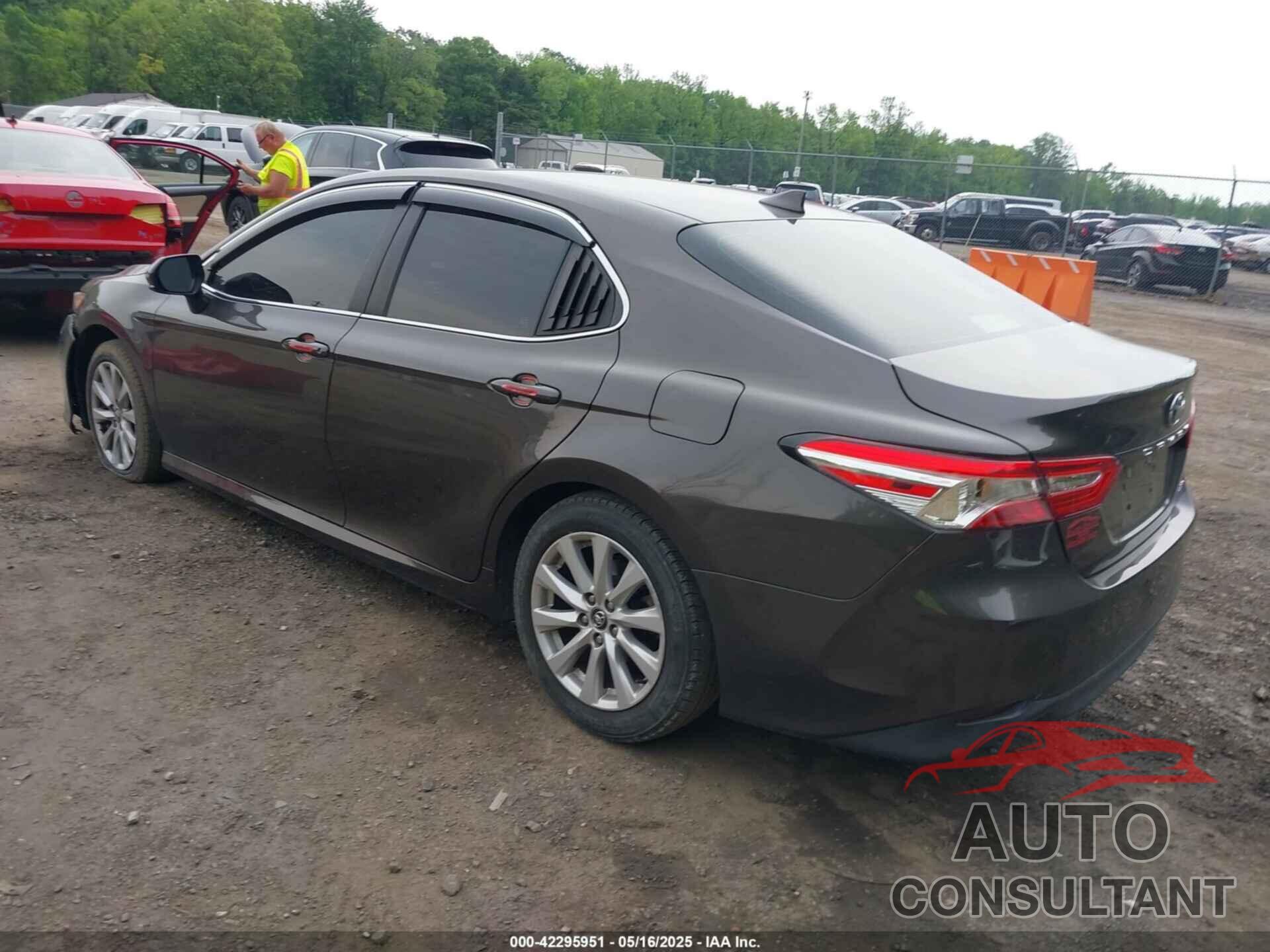 TOYOTA CAMRY 2020 - 4T1C11AK8LU859684