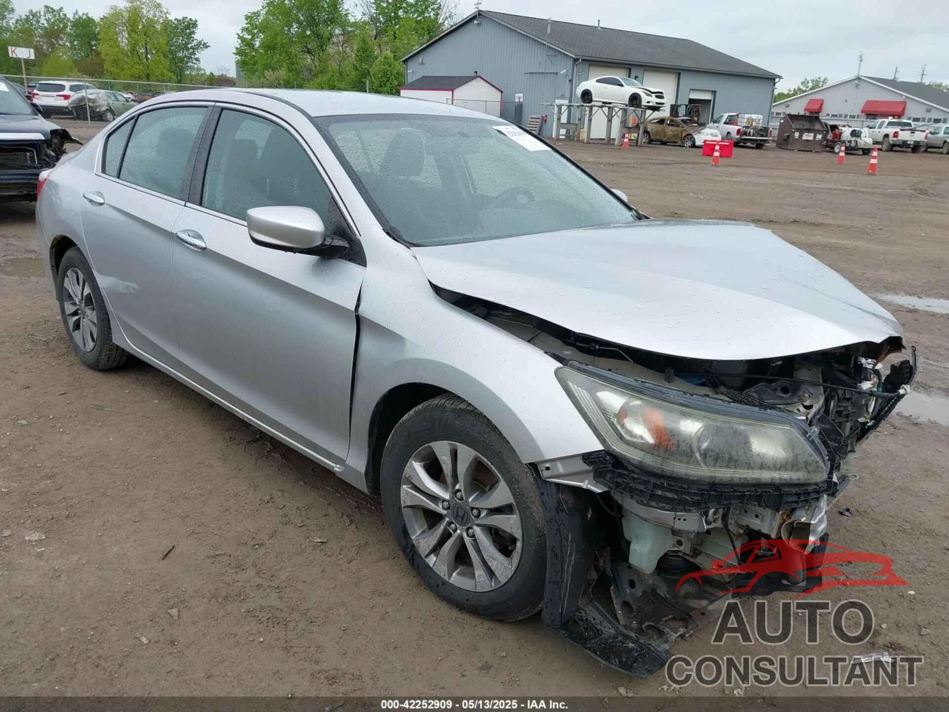 HONDA ACCORD 2013 - 1HGCR2F33DA007655