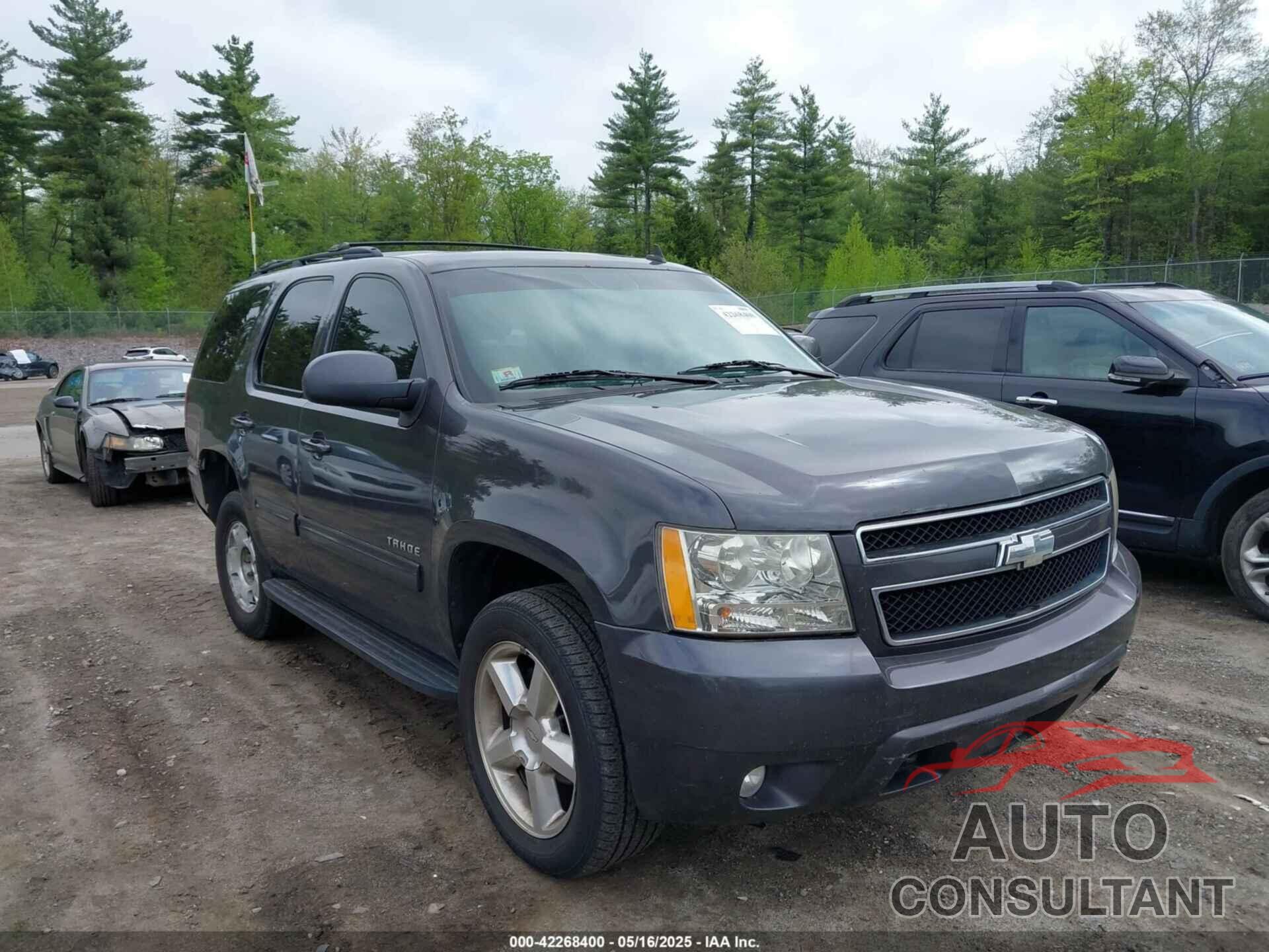 CHEVROLET TAHOE 2010 - 1GNUKBE01AR105053