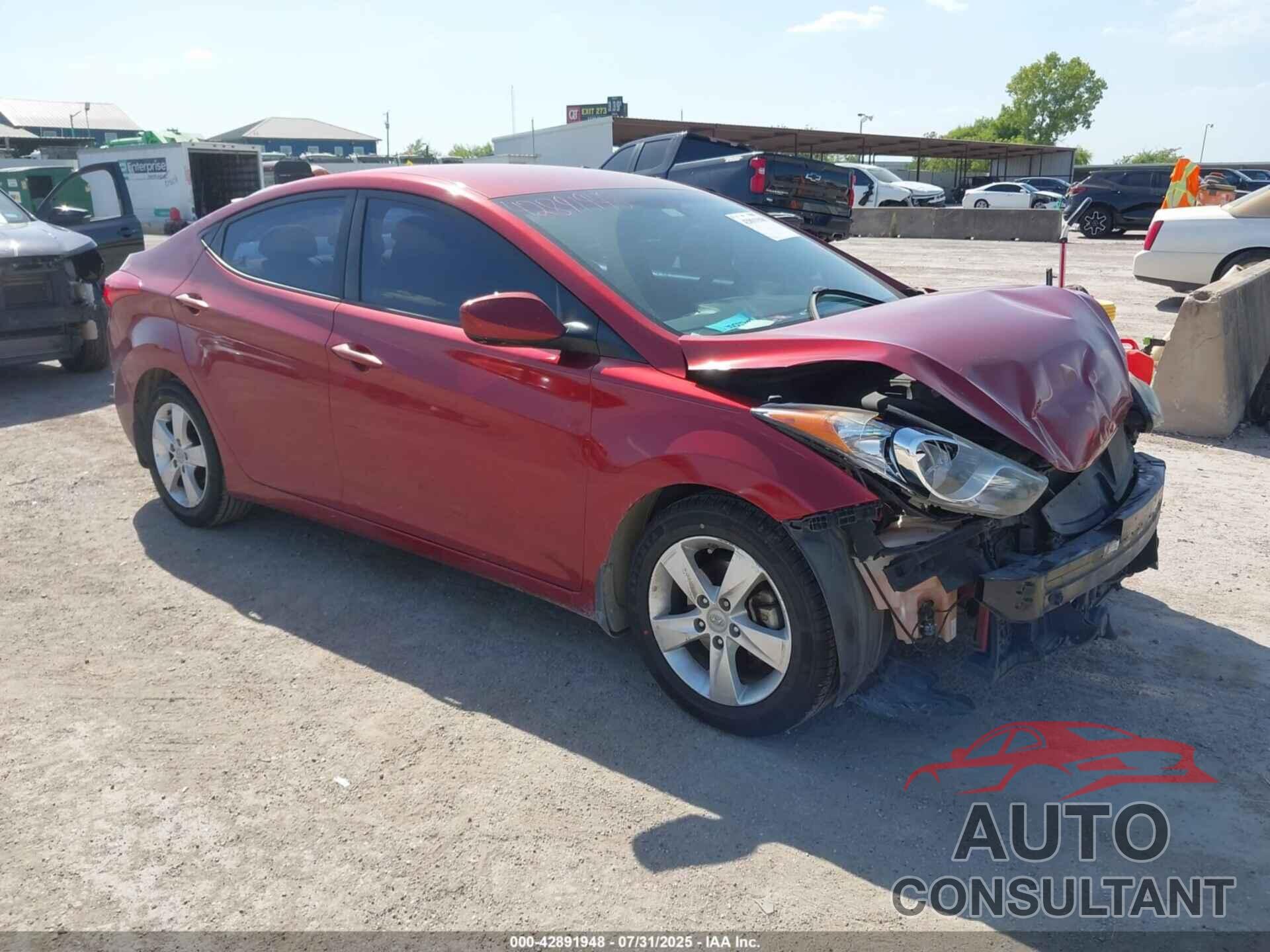 HYUNDAI ELANTRA 2013 - 5NPDH4AE8DH247772