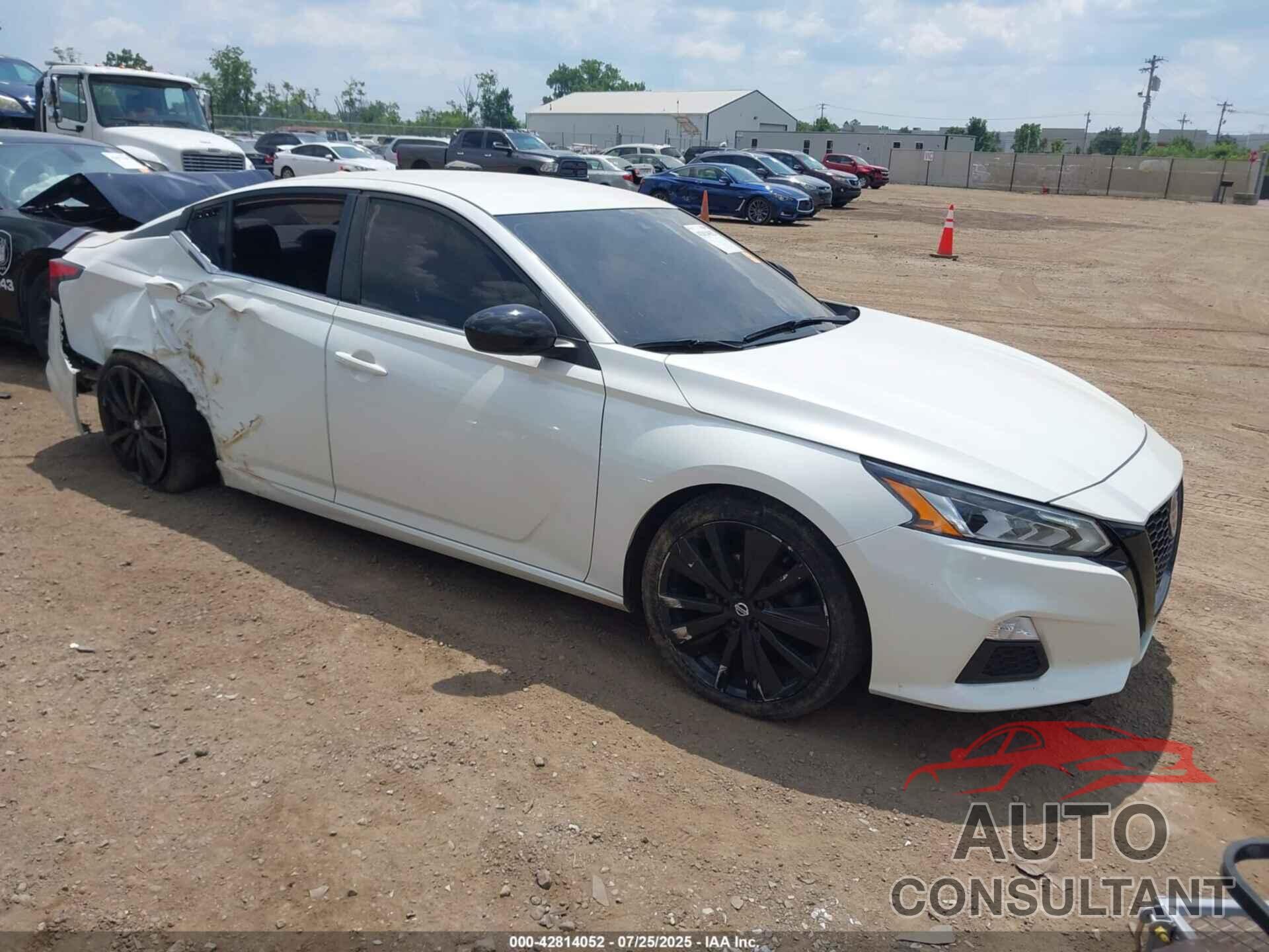 NISSAN ALTIMA 2020 - 1N4BL4CVXLC242205