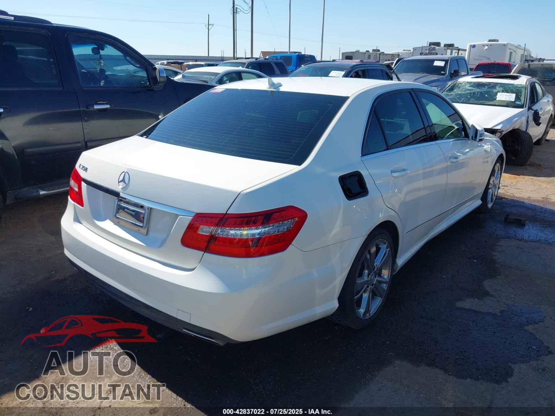 MERCEDES-BENZ E 350 2013 - WDDHF5KB2DA663296