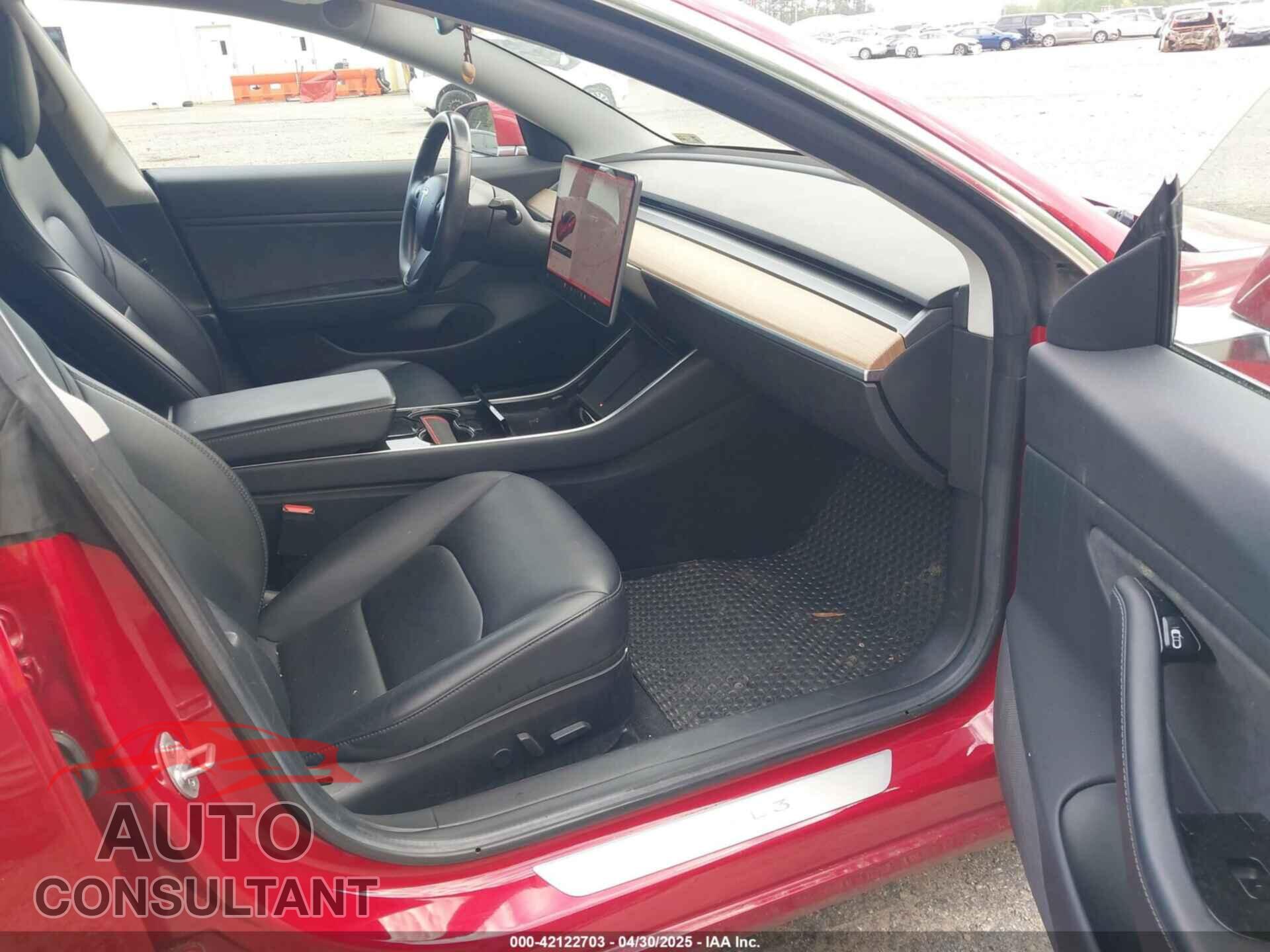 TESLA MODEL 3 2018 - 5YJ3E1EA9JF025942