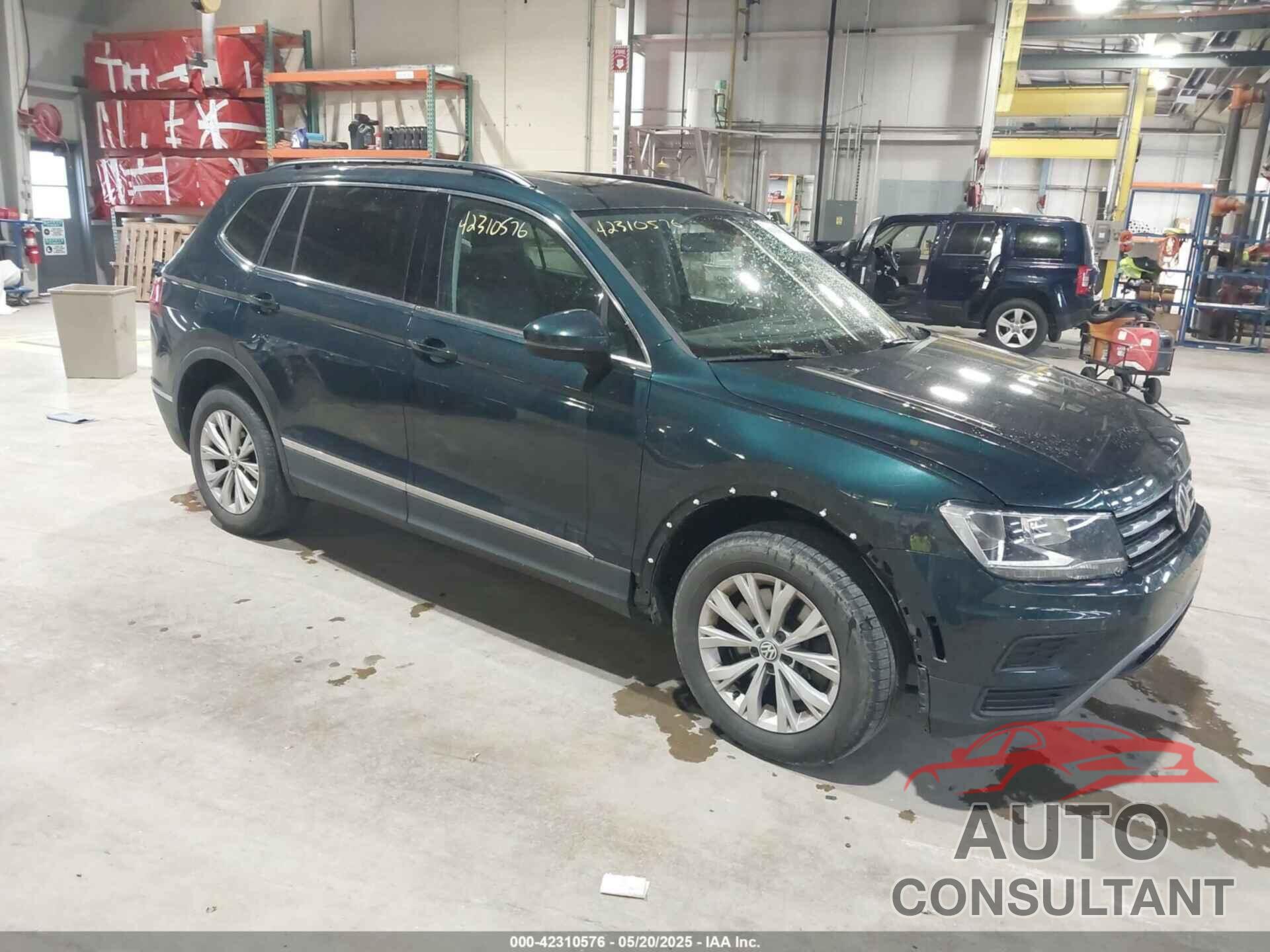 VOLKSWAGEN TIGUAN 2018 - 3VV2B7AX8JM113976