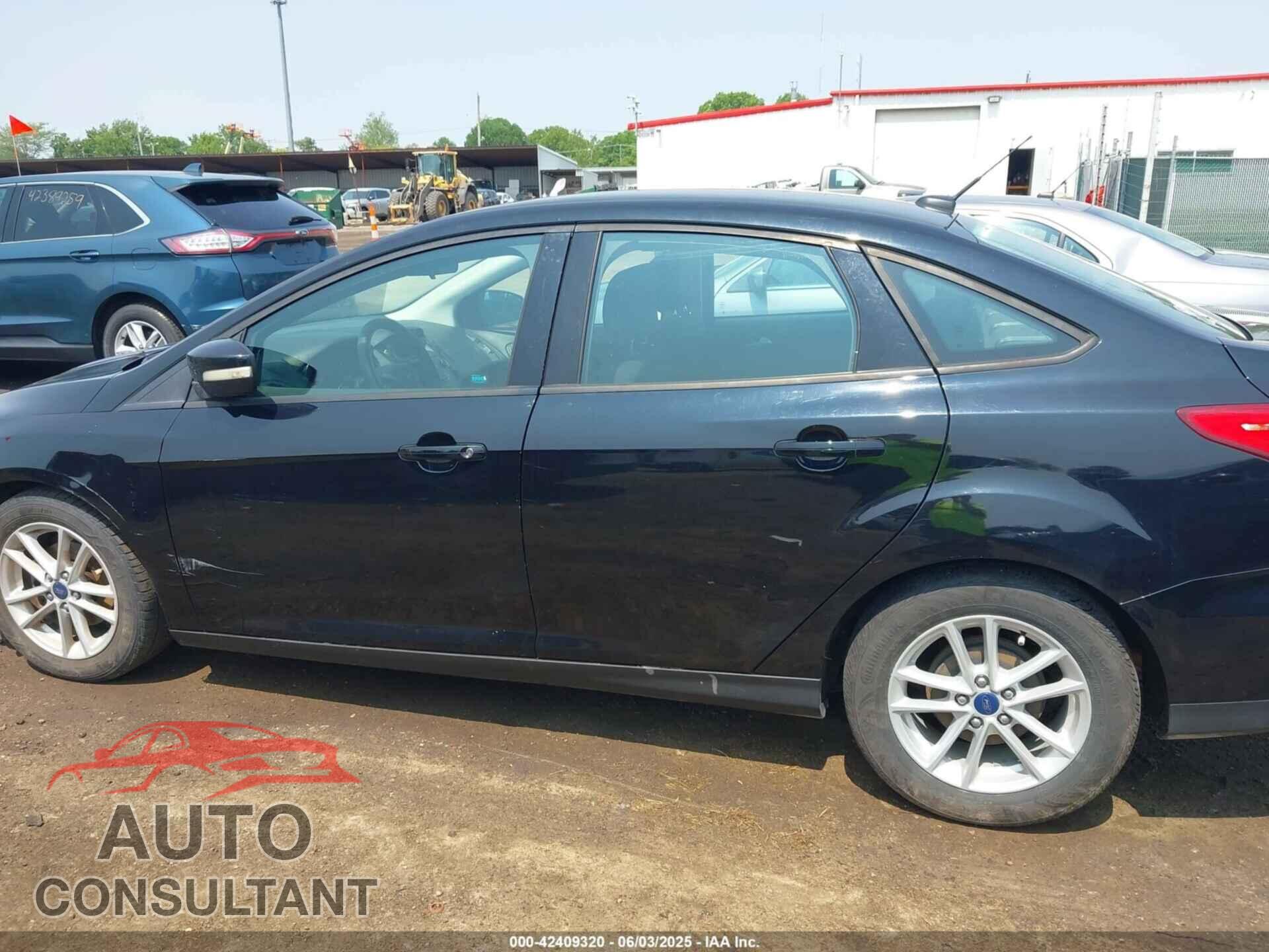FORD FOCUS 2017 - 1FADP3F25HL292056