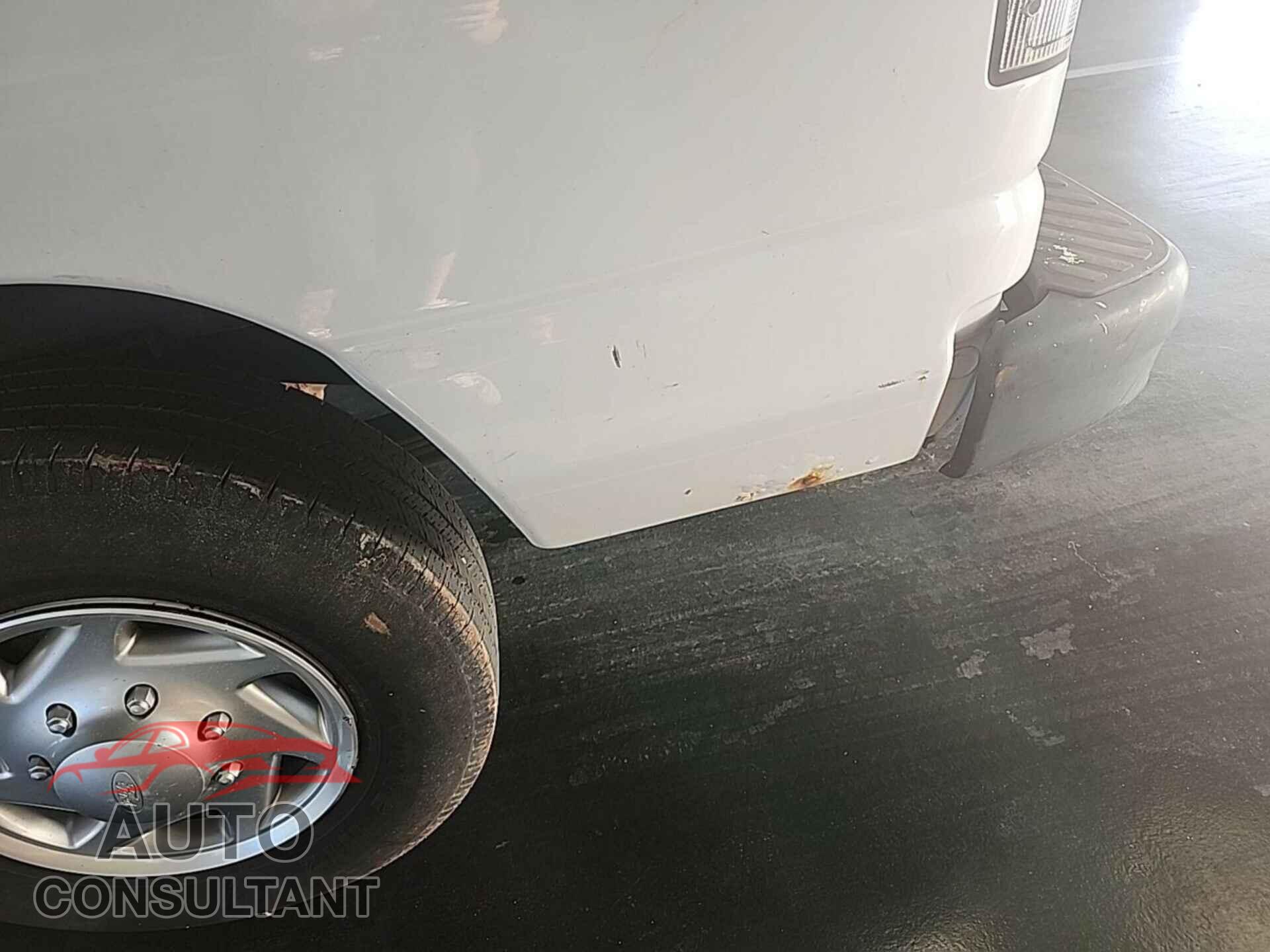FORD ECONOLINE 2010 - 1FTNE2EW4ADA72071