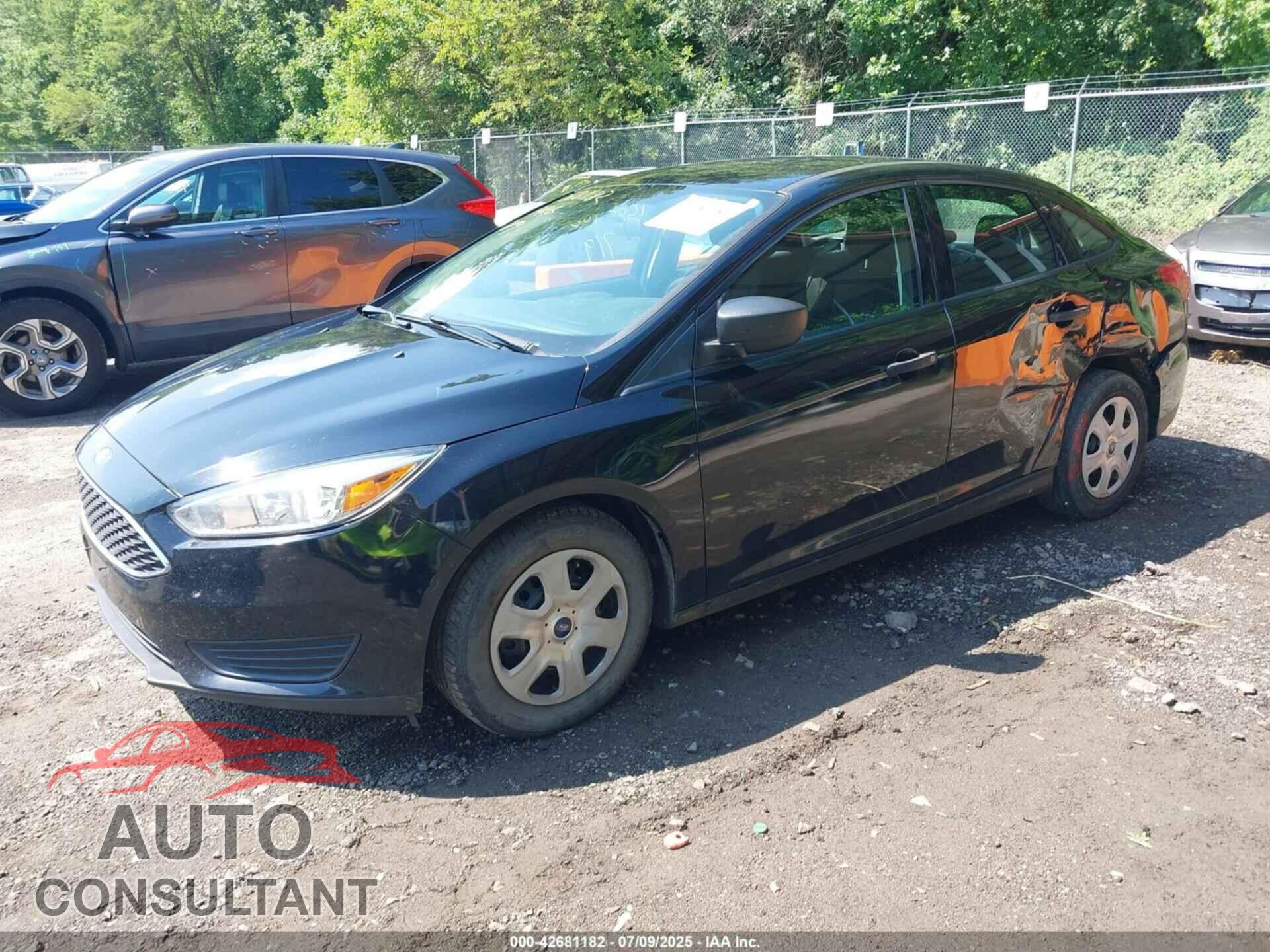 FORD FOCUS 2017 - 1FADP3E22HL307064