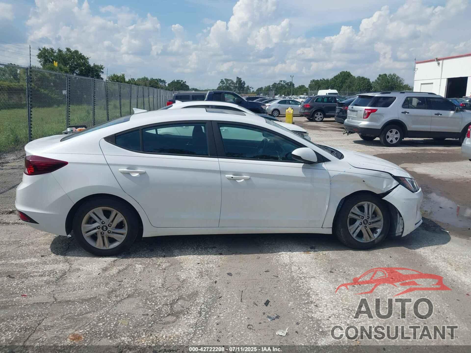 HYUNDAI ELANTRA 2020 - 5NPD84LF7LH554130