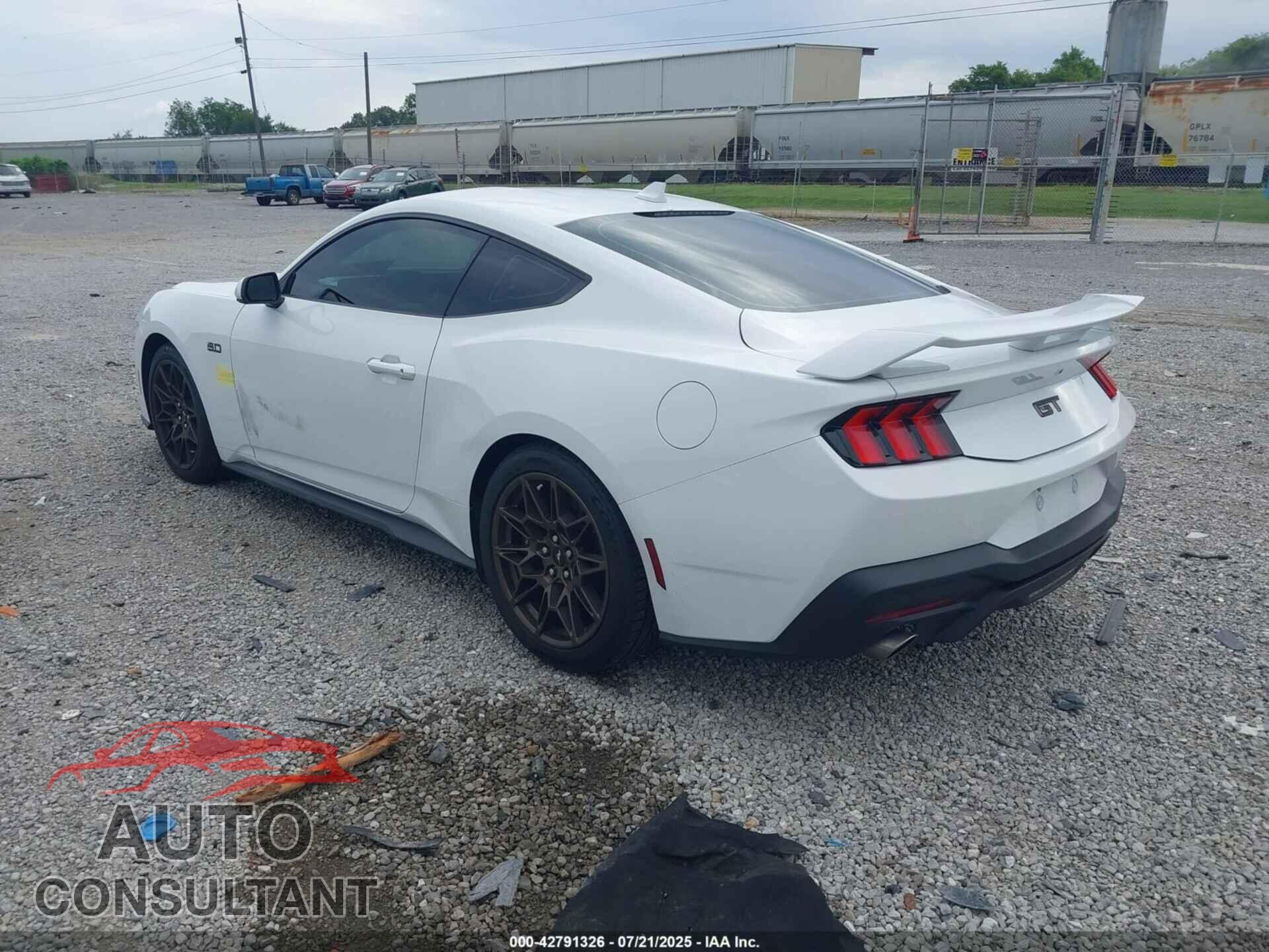 FORD MUSTANG 2024 - 1FA6P8CF0R5402160