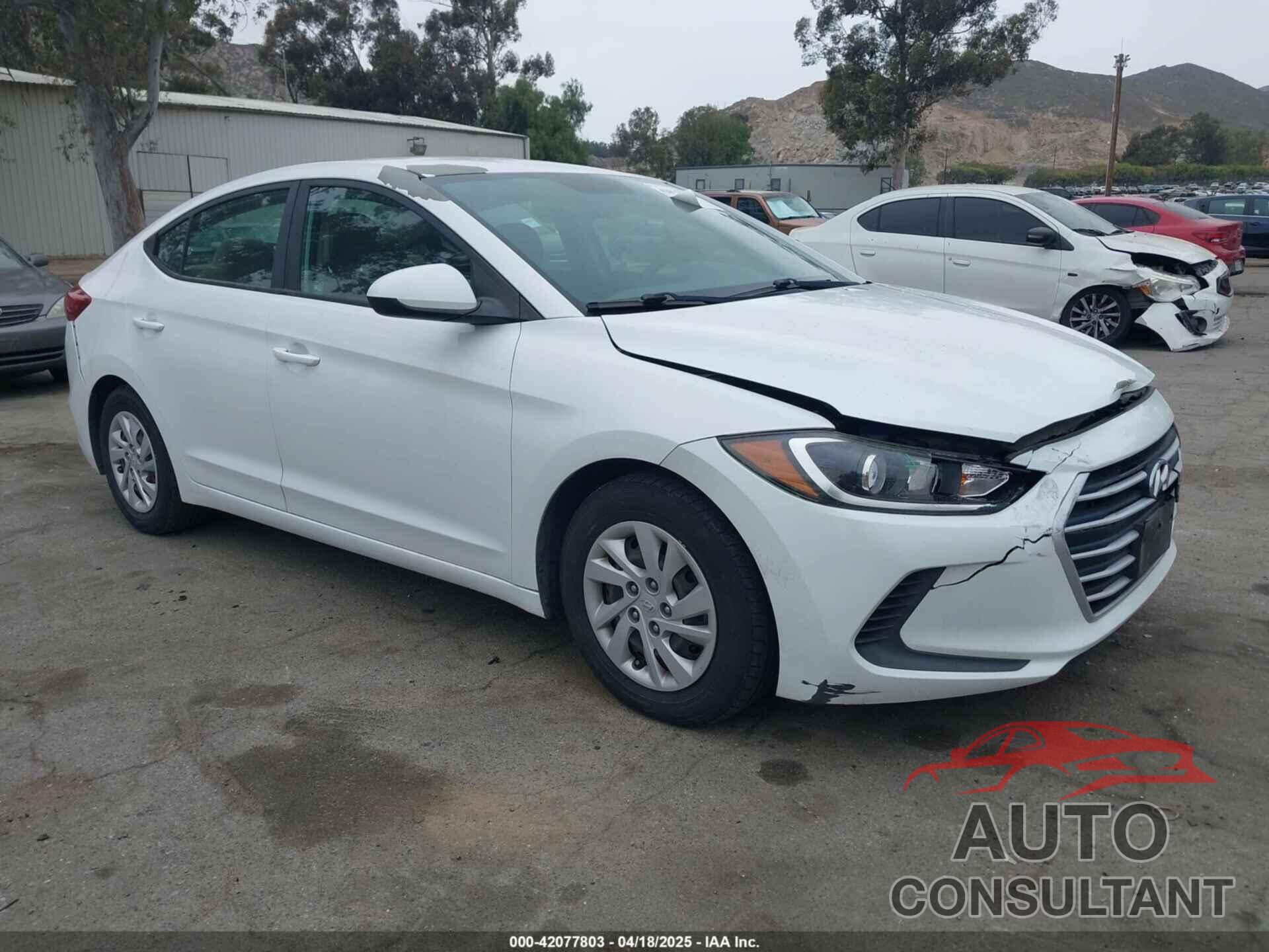 HYUNDAI ELANTRA 2018 - 5NPD74LF9JH352275