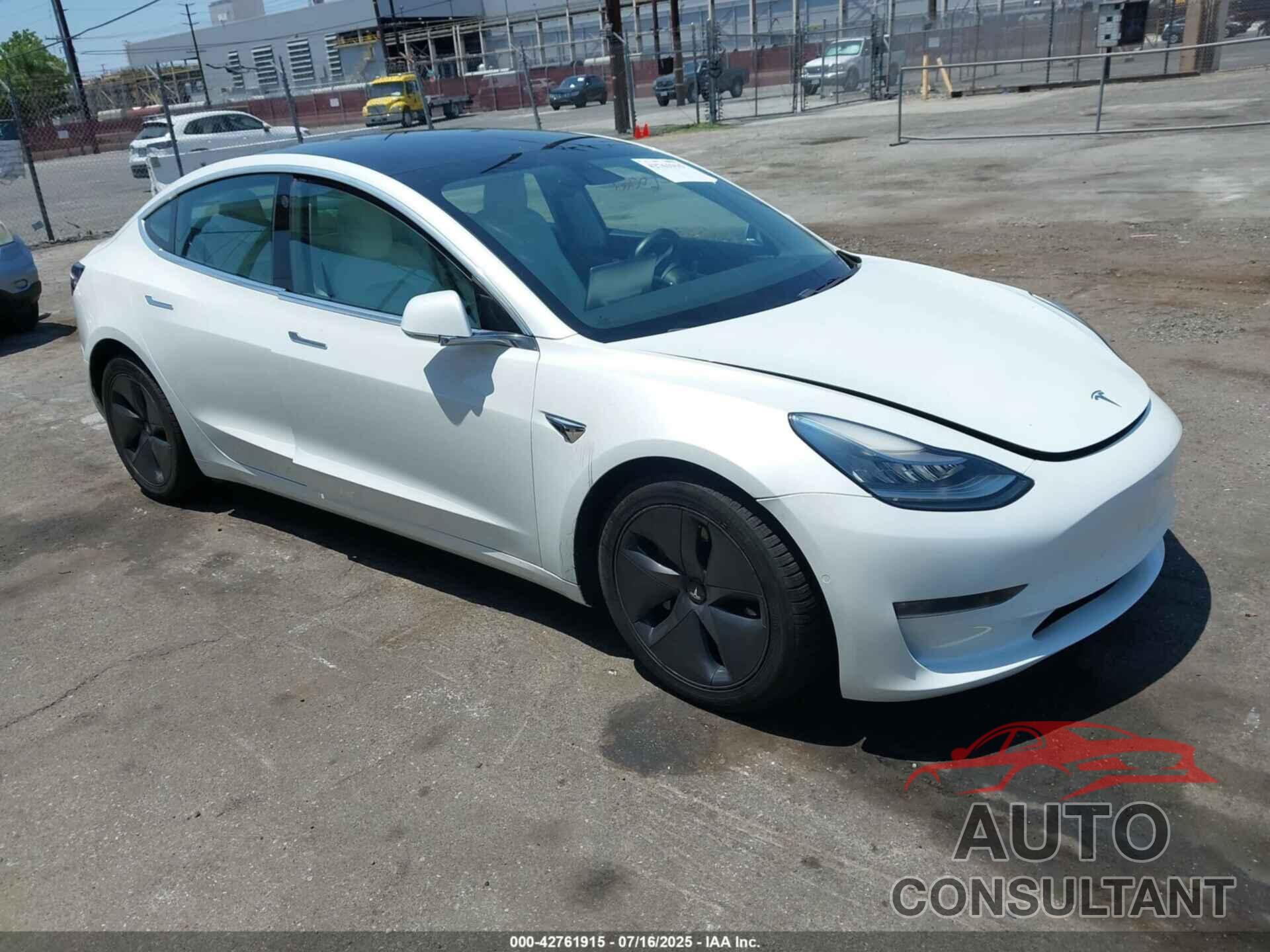 TESLA MODEL 3 2019 - 5YJ3E1EB3KF512970