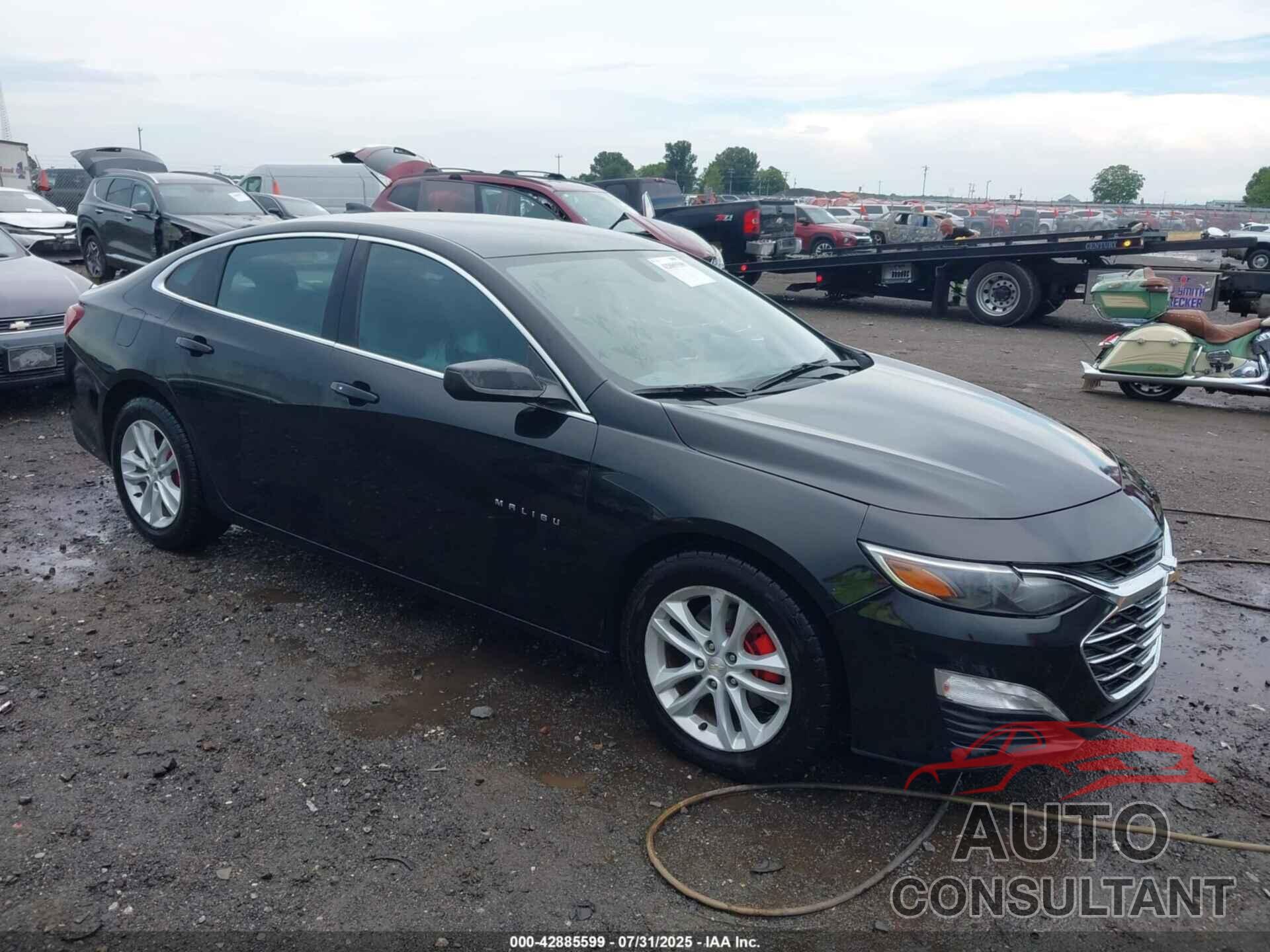 CHEVROLET MALIBU 2021 - 1G1ZD5ST0MF065135