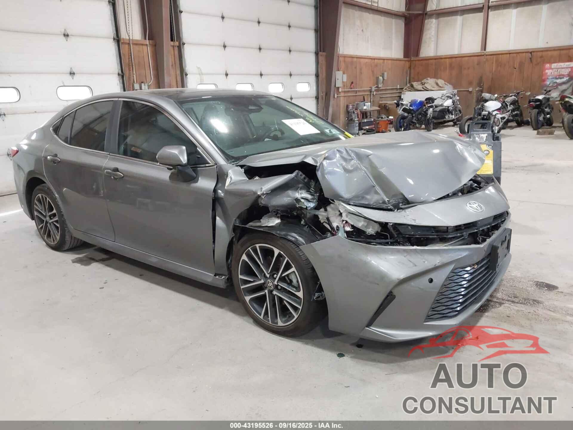 TOYOTA CAMRY 2025 - 4T1DBADKXSU509453