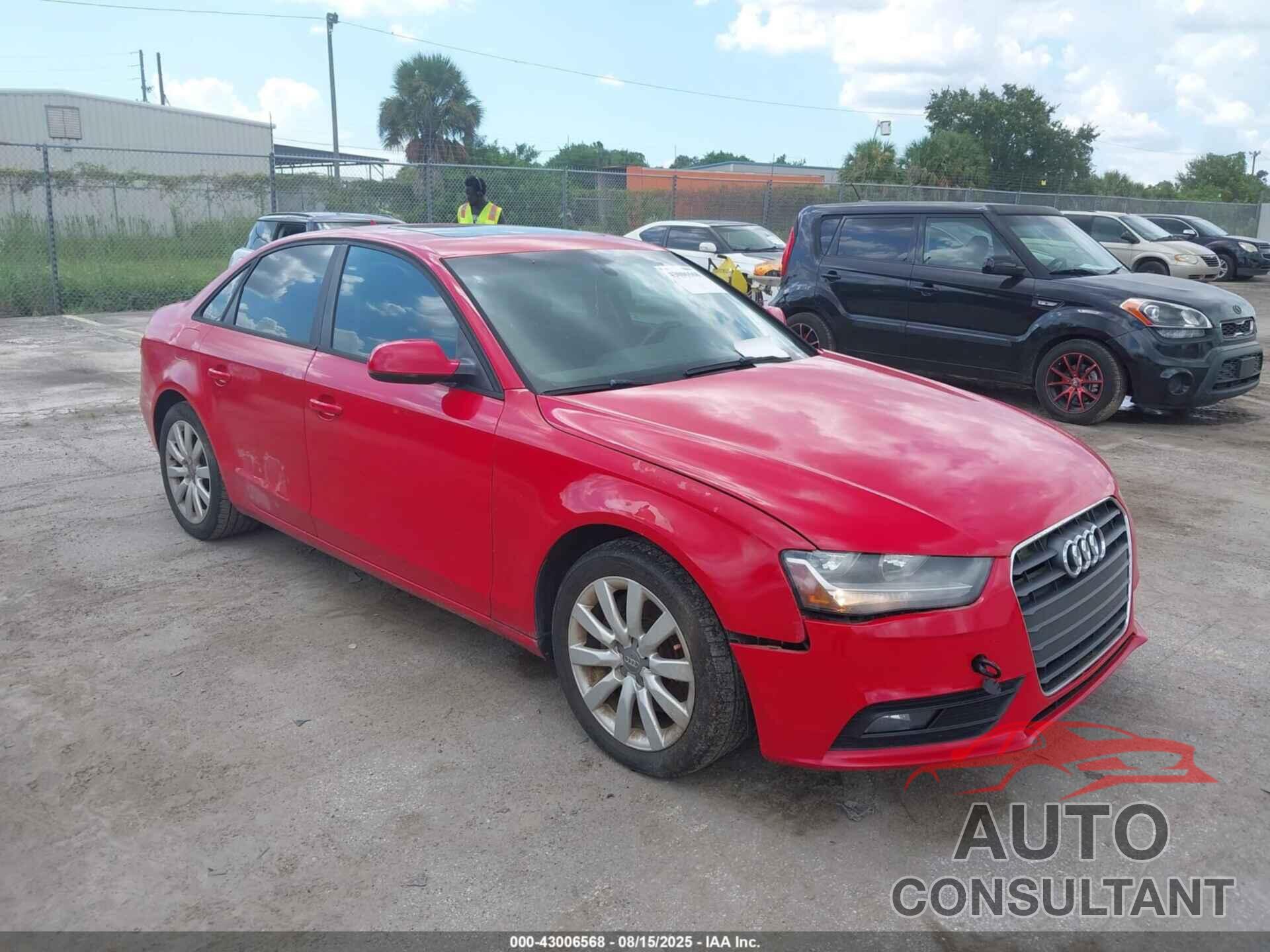 AUDI A4 2013 - WAUBFAFL8DN043232