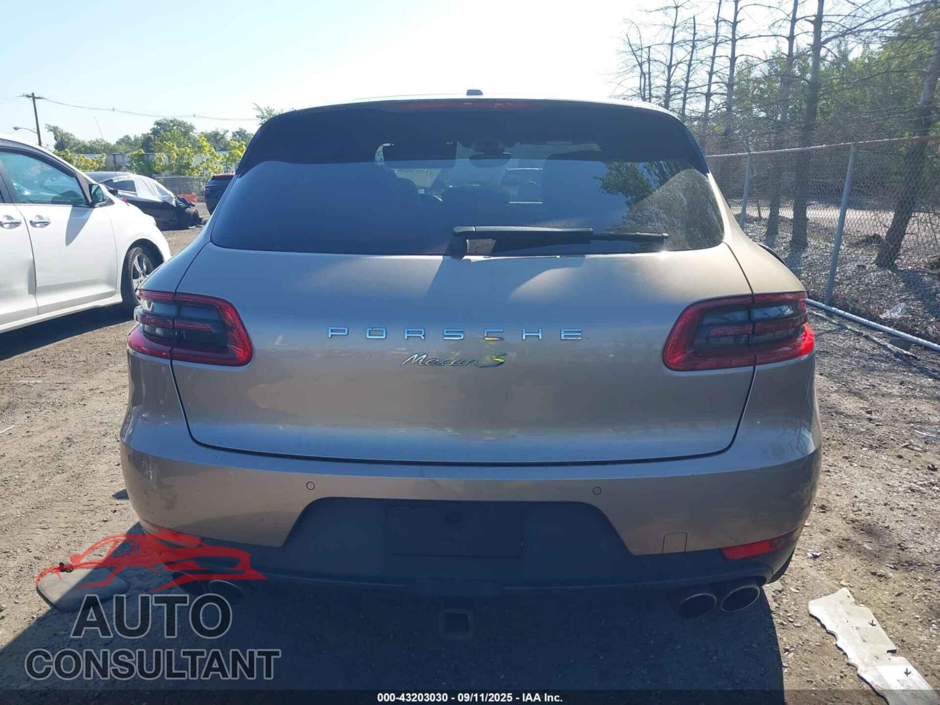 PORSCHE MACAN 2017 - WP1AB2A55HLB10703