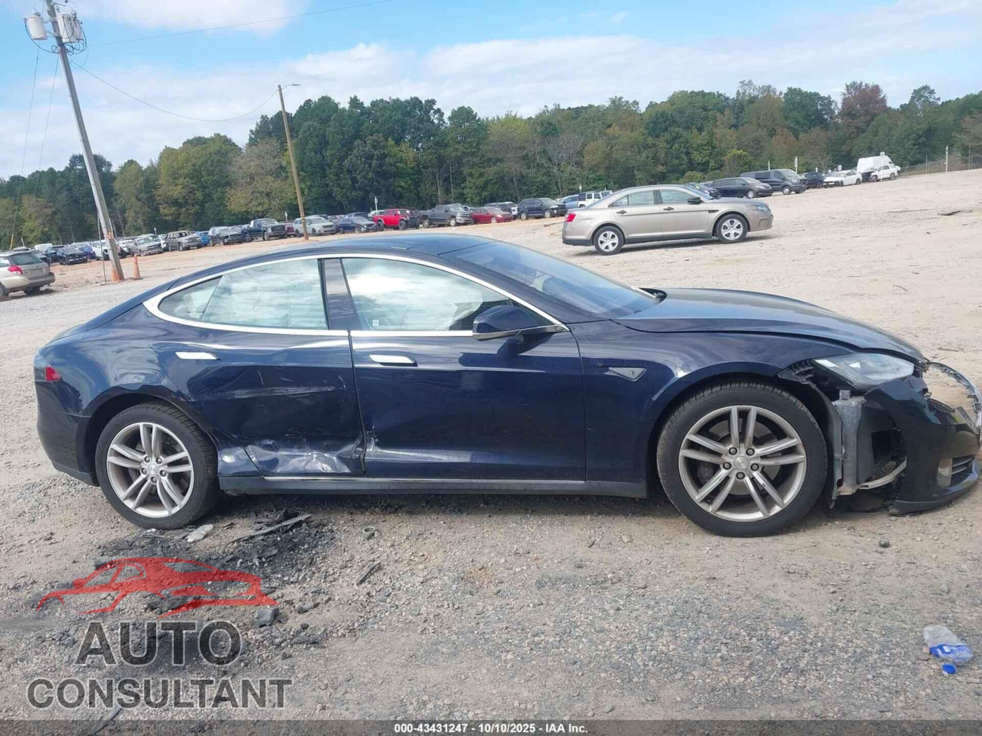TESLA MODEL S 2012 - 5YJSA1DN7CFP01626