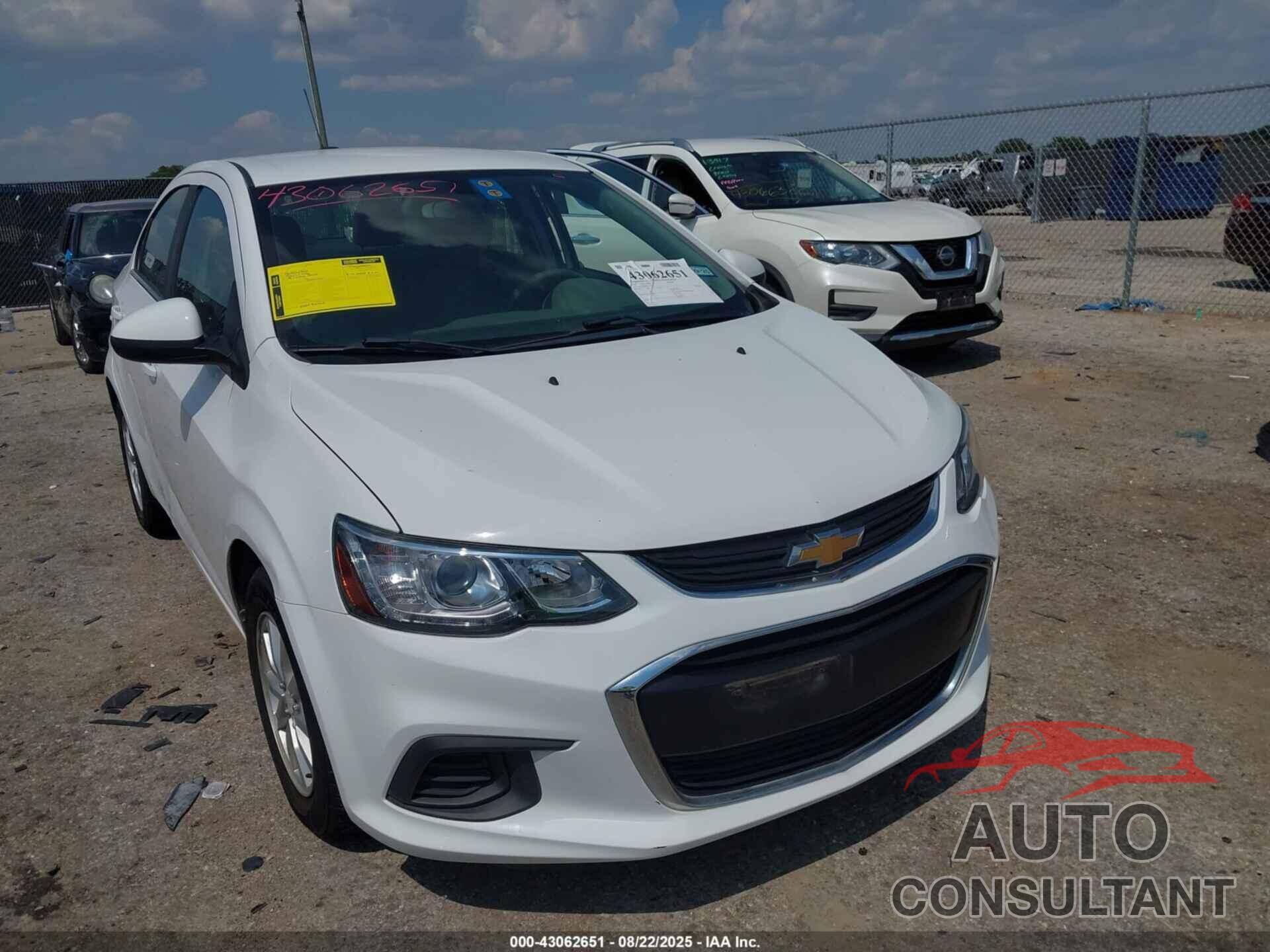 CHEVROLET SONIC 2018 - 1G1JD5SH7J4138694