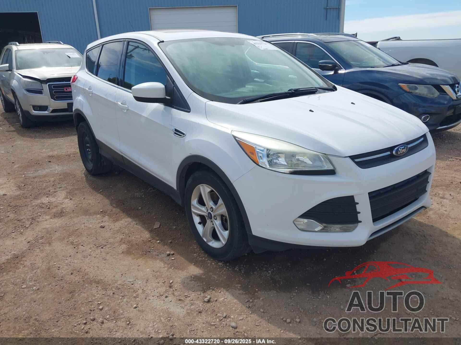 FORD ESCAPE 2016 - 1FMCU0G97GUA21464