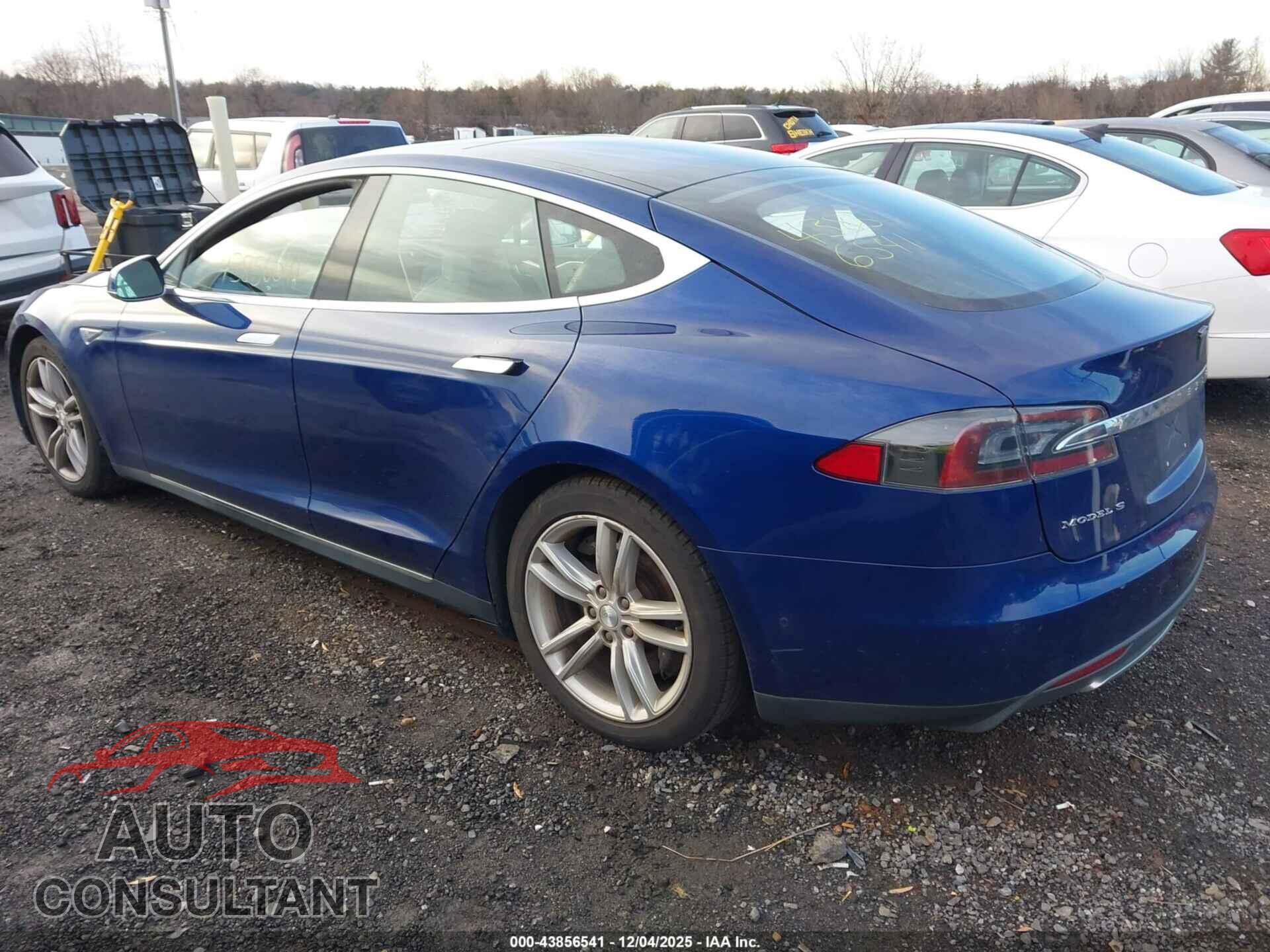 TESLA MODEL S 2015 - 5YJSA1S20FF093624
