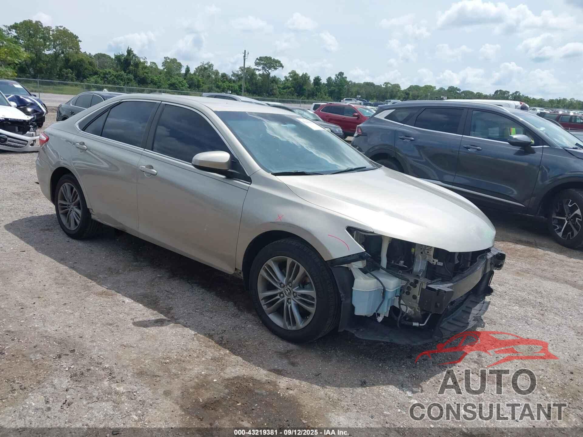 TOYOTA CAMRY 2015 - 4T1BF1FK2FU034640