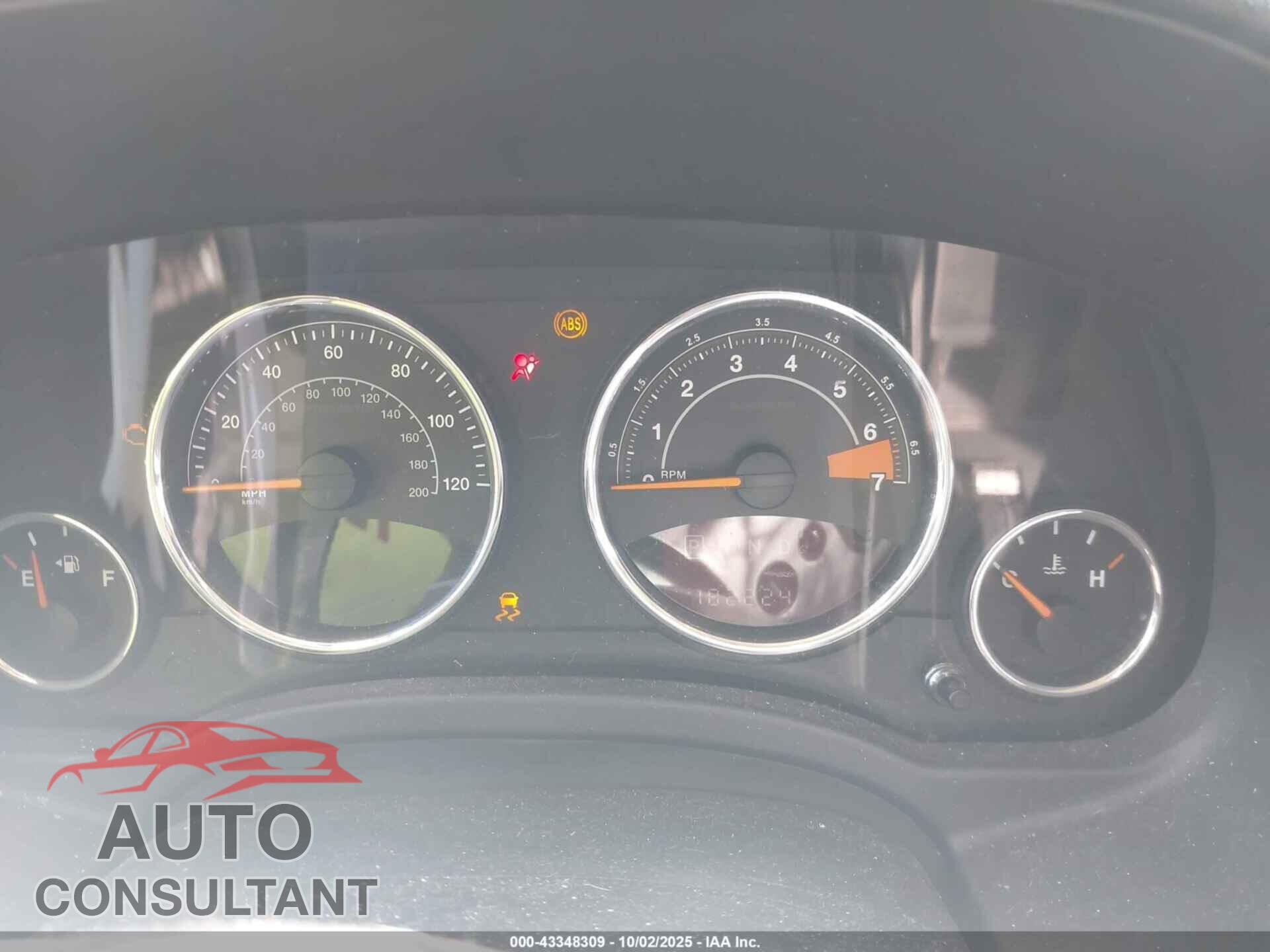JEEP COMPASS 2015 - 1C4NJCEB5FD401009