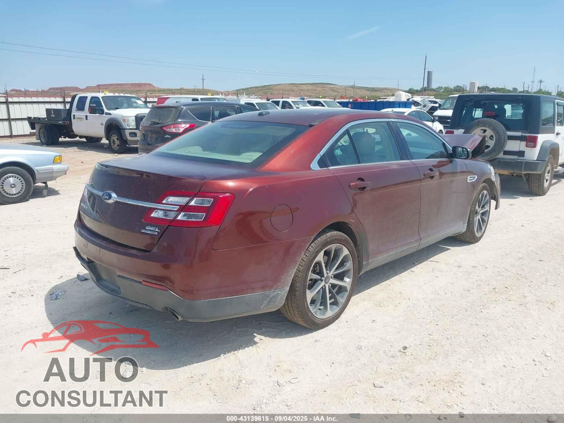 FORD TAURUS 2016 - 1FAHP2E85GG150265