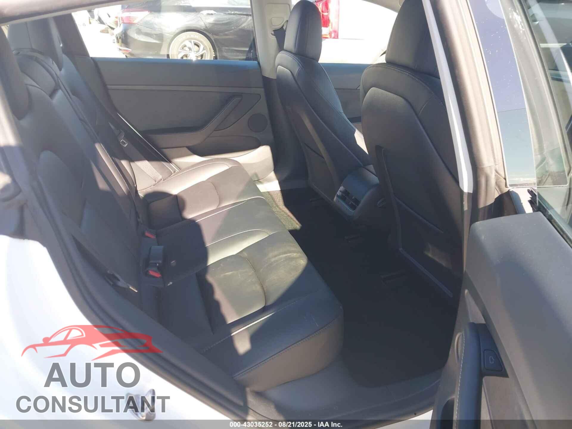 TESLA MODEL 3 2023 - 5YJ3E1EB5PF453041