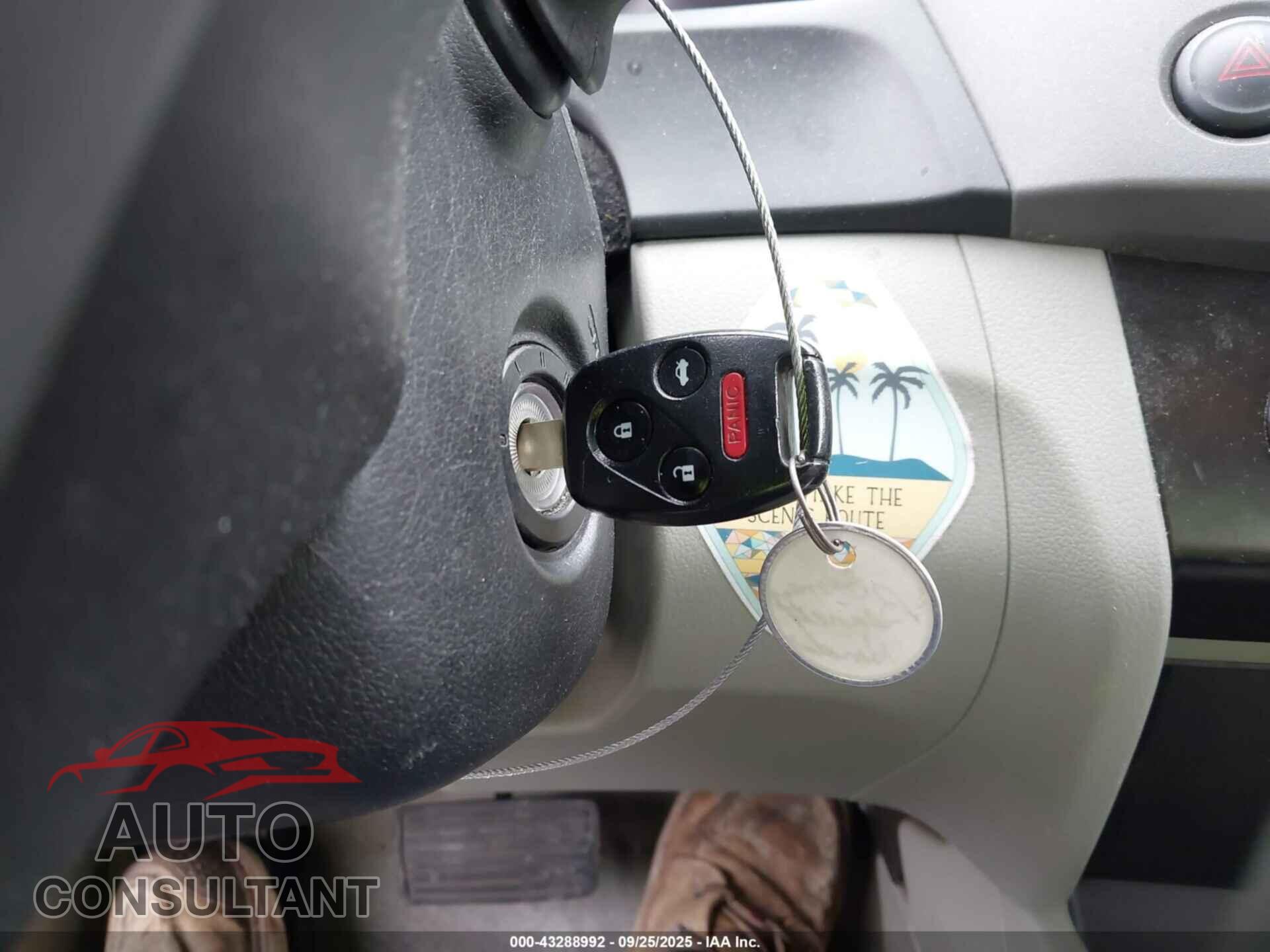 HONDA CIVIC 2012 - 19XFB2F53CE107400