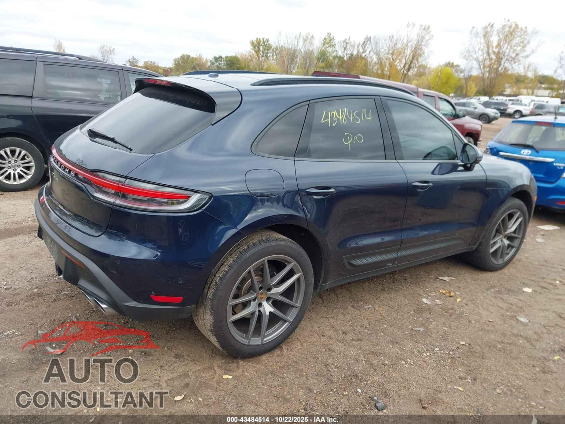 PORSCHE MACAN 2022 - WP1AA2A59NLB08998