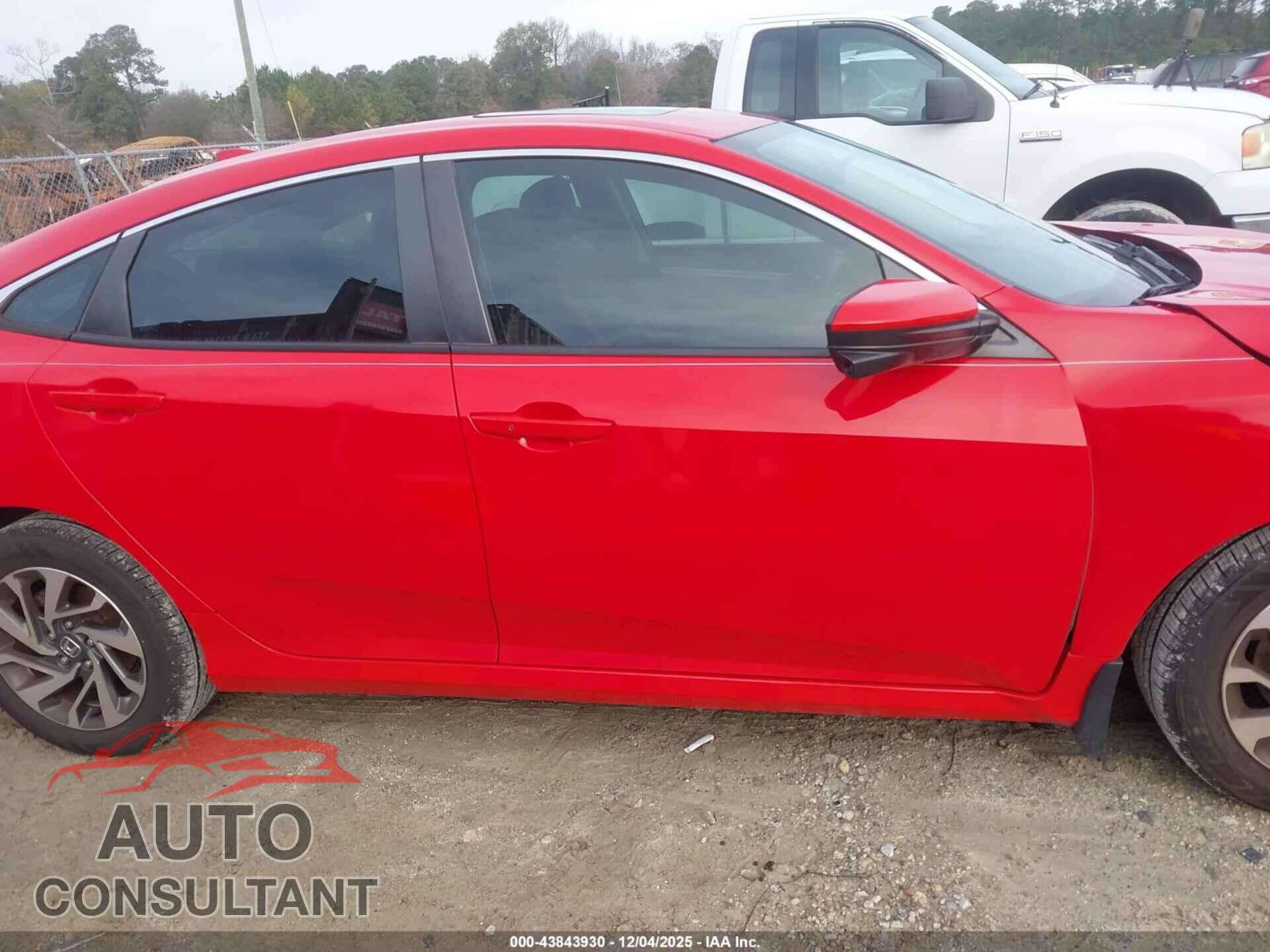 HONDA CIVIC 2018 - 2HGFC2F7XJH552833