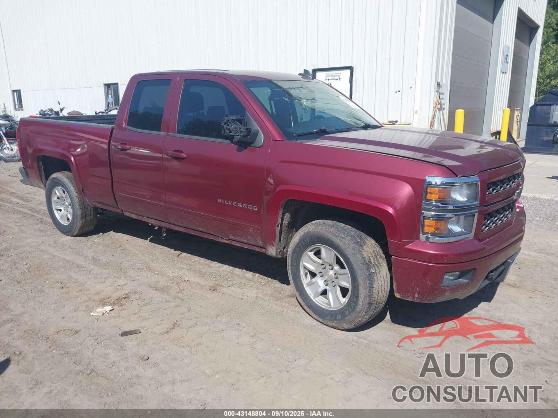 CHEVROLET SILVERADO 1500 2015 - 1GCVKREC7FZ307161