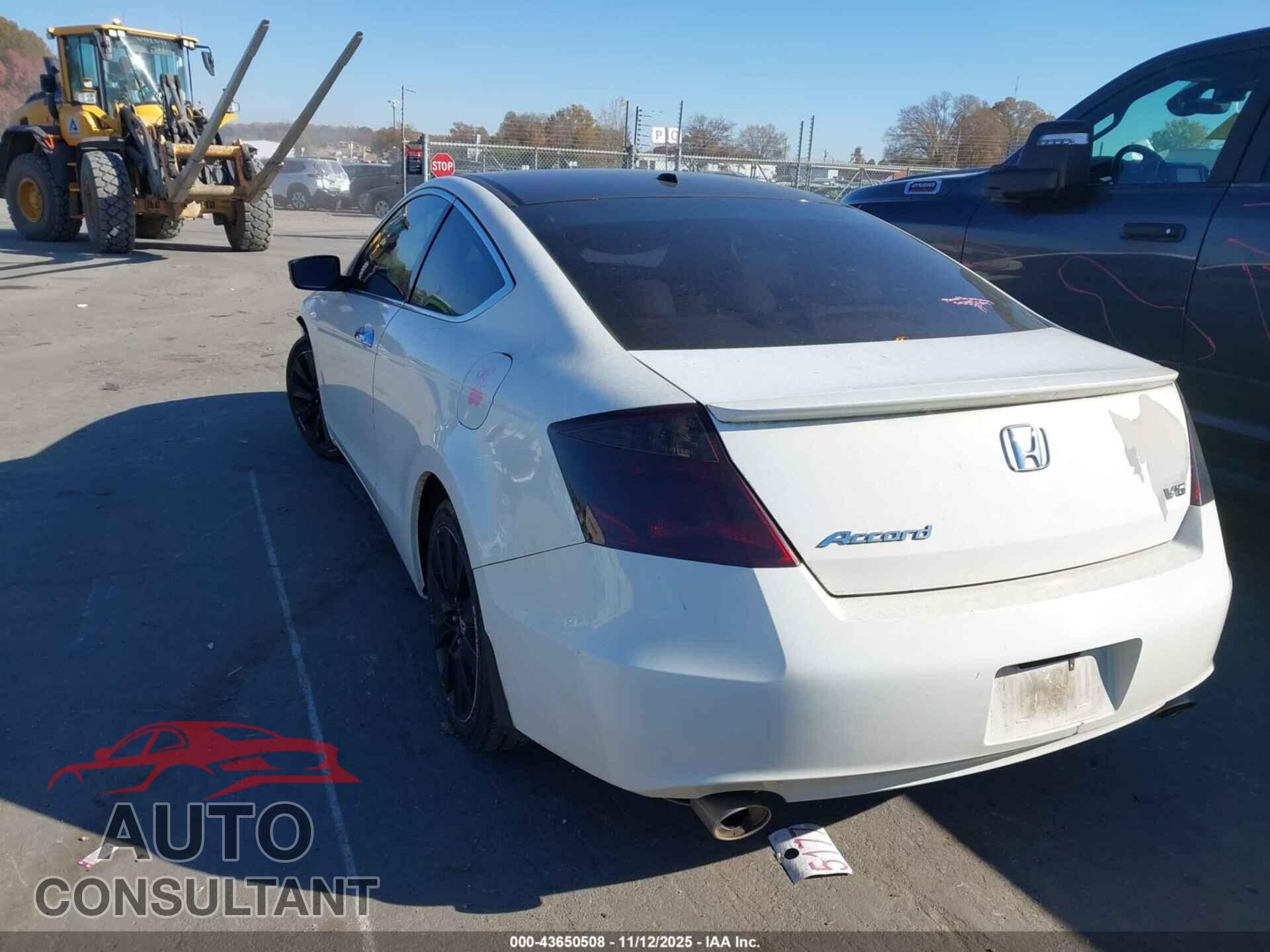 HONDA ACCORD 2010 - 1HGCS2B80AA007601