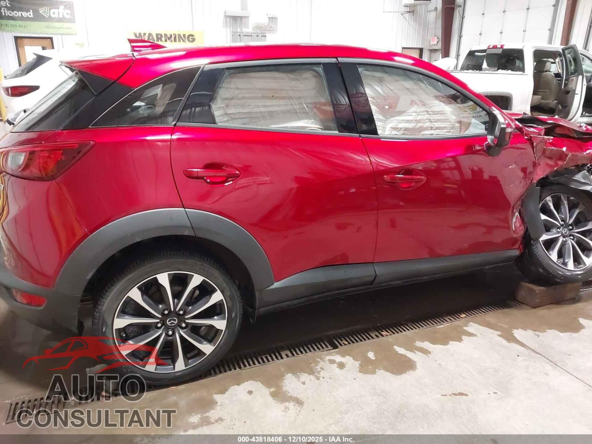 MAZDA CX-3 2019 - JM1DKFC7XK0434405
