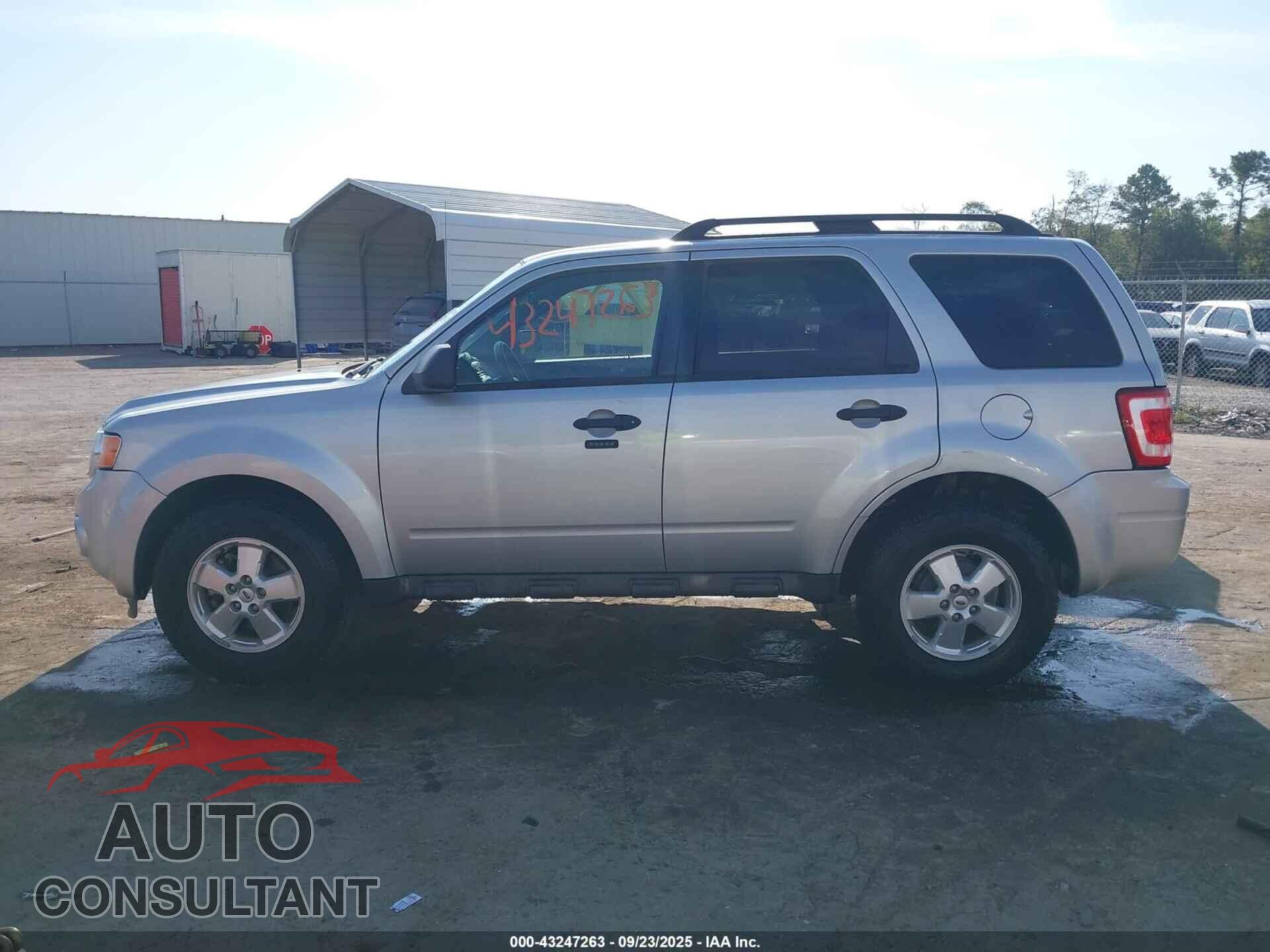 FORD ESCAPE 2012 - 1FMCU9D71CKA33221