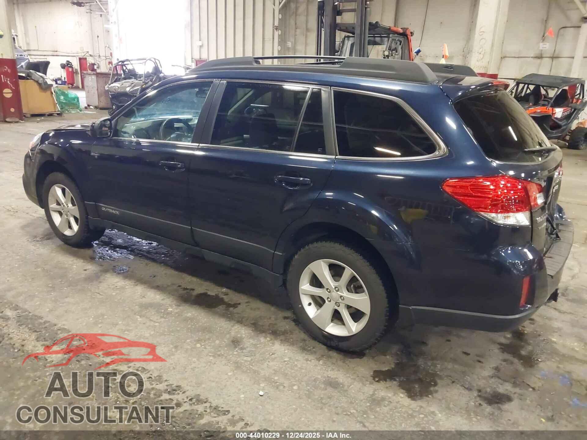 SUBARU OUTBACK 2013 - 4S4BRBCC1D3250282