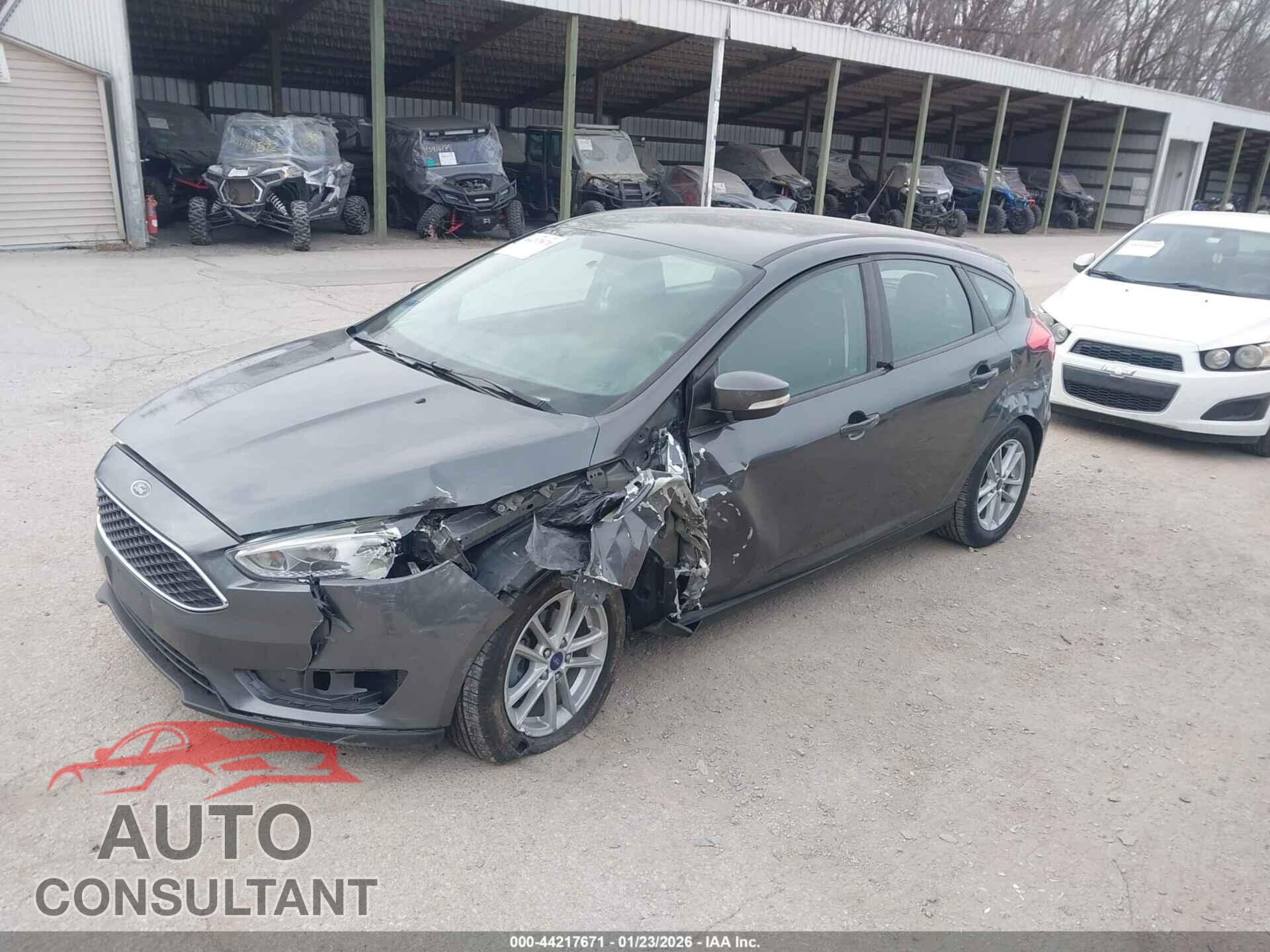 FORD FOCUS 2017 - 1FADP3K23HL295690
