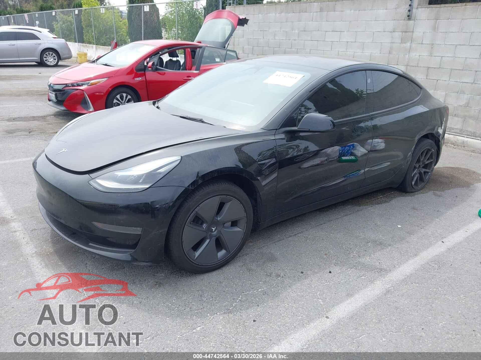 TESLA MODEL 3 2023 - 5YJ3E1EA3PF457404