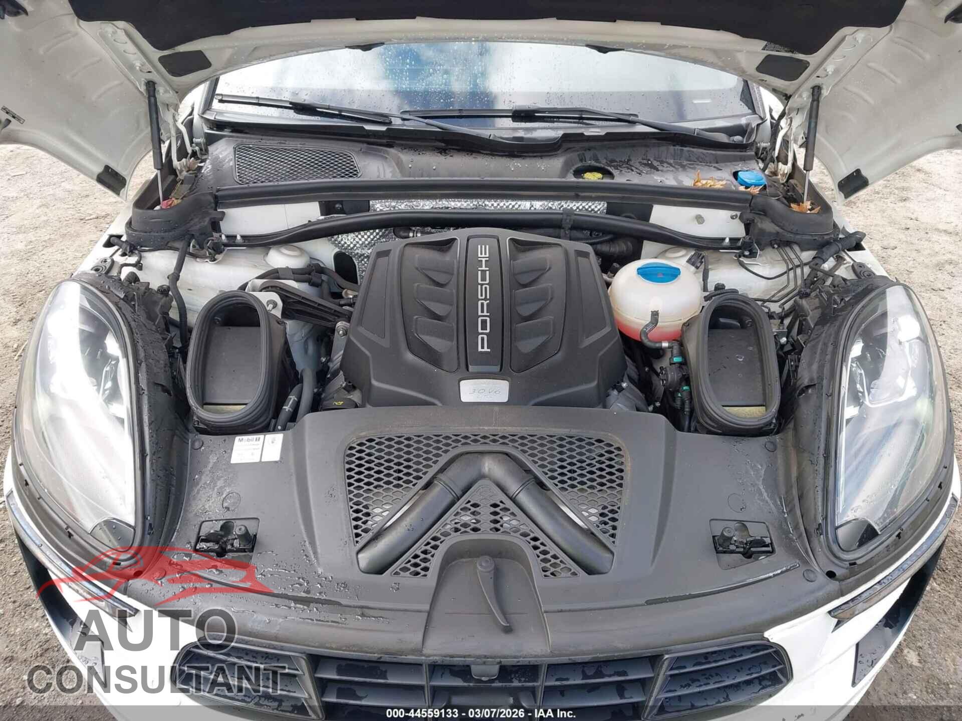 PORSCHE MACAN 2018 - WP1AG2A59JLB64268