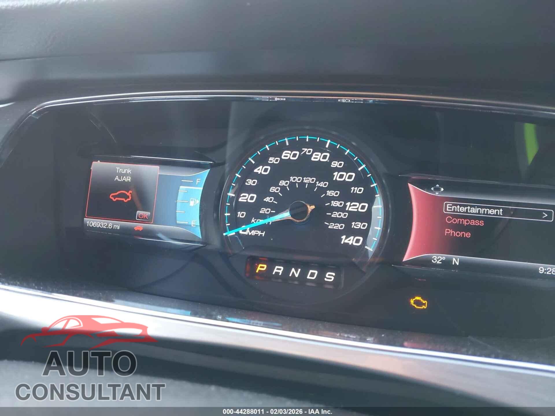 FORD TAURUS 2017 - 1FAHP2E81HG127776