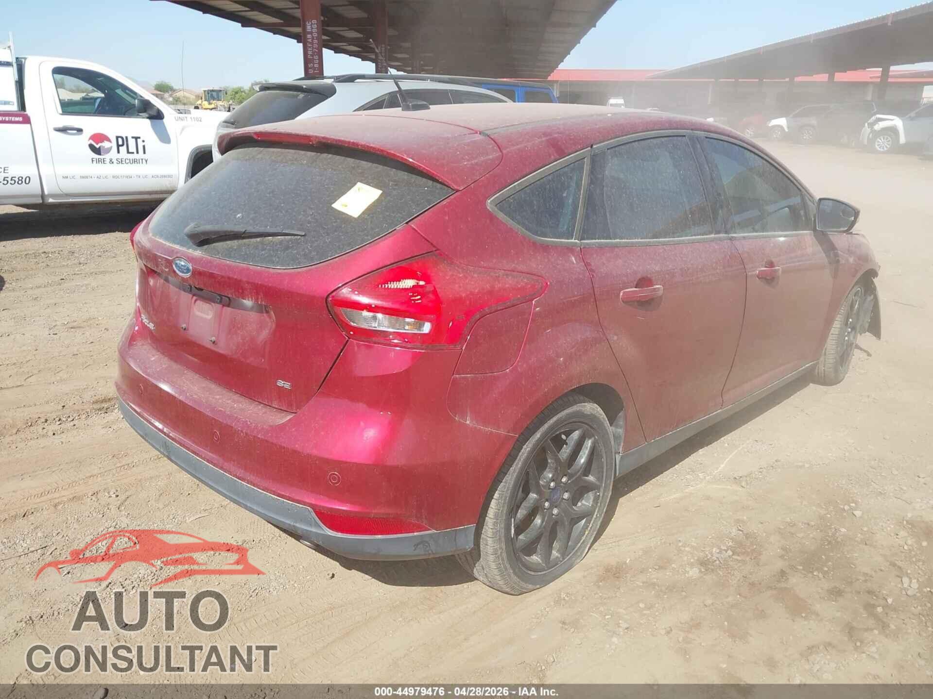FORD FOCUS 2016 - 1FADP3K26GL256204